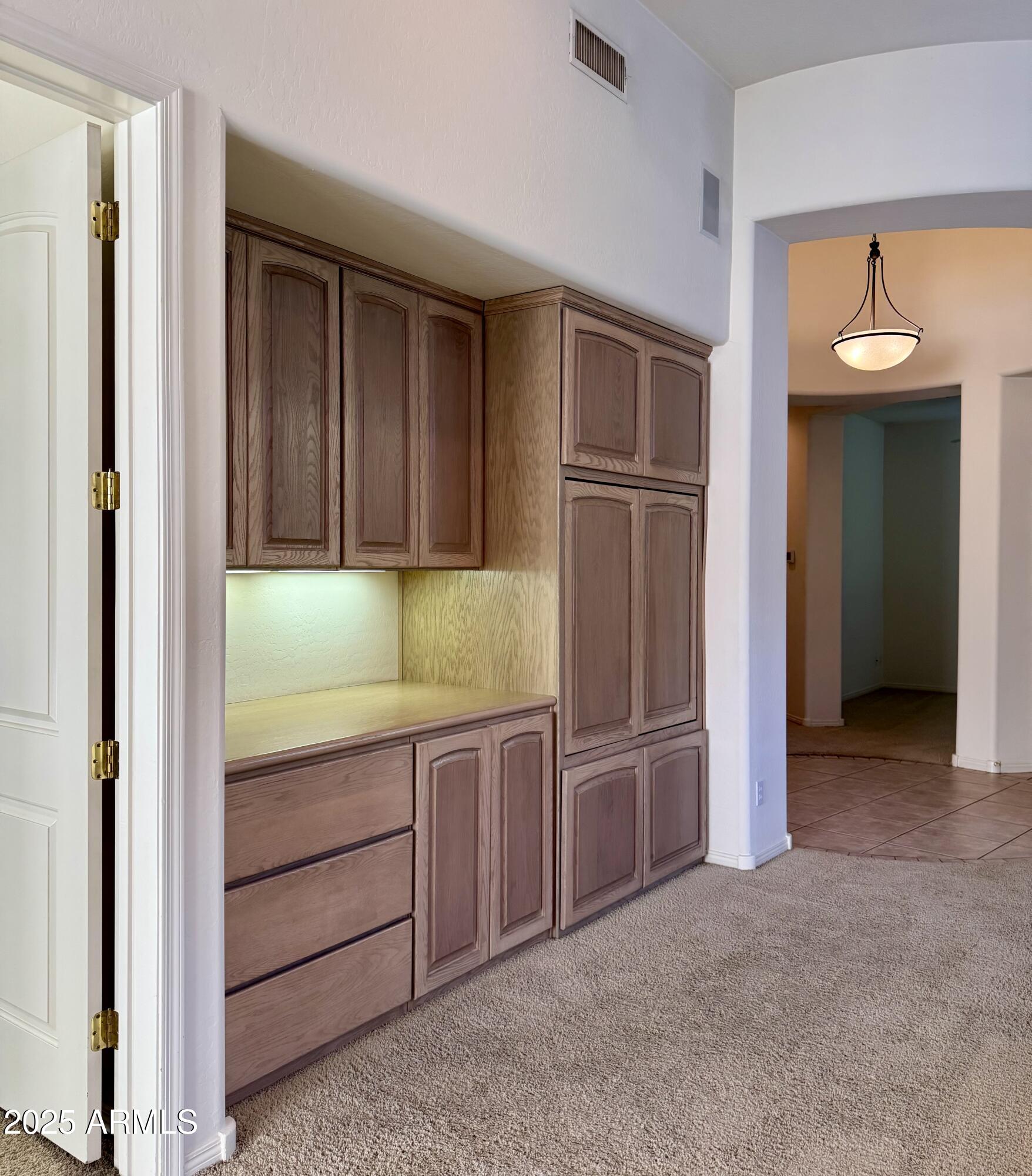 7307 E VAQUERO Drive