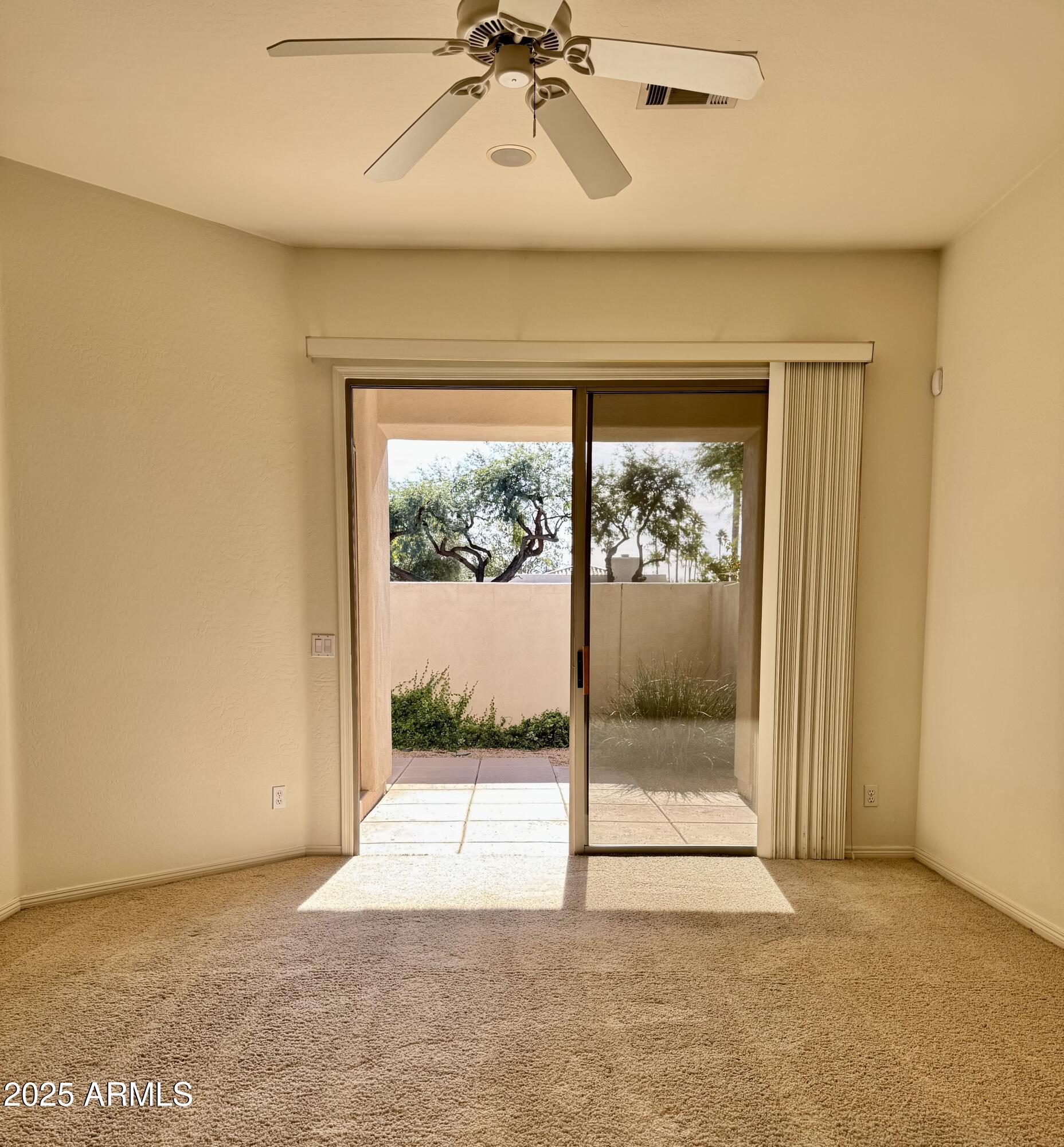 7307 E VAQUERO Drive