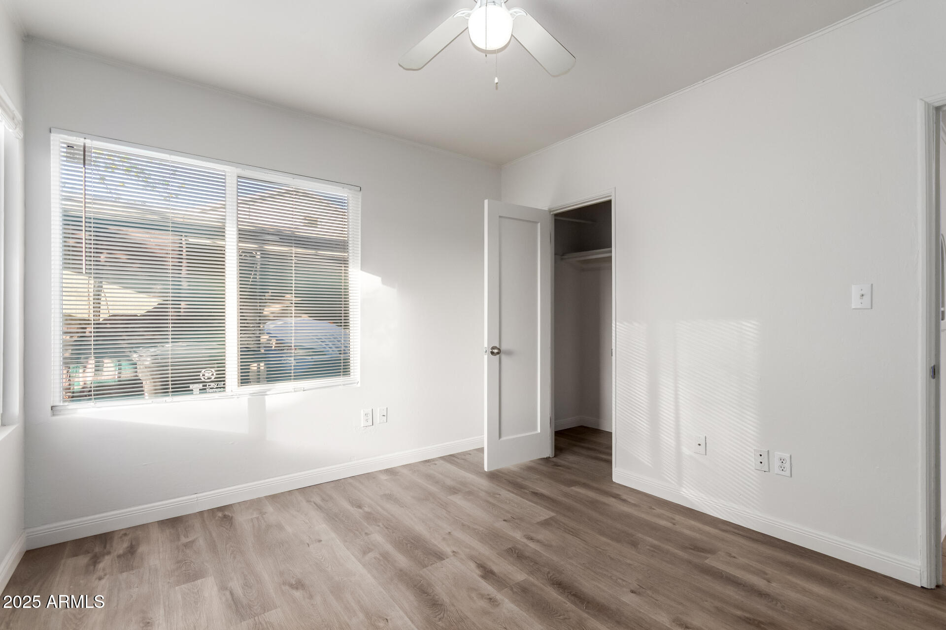 1235 S ROOSEVELT Street