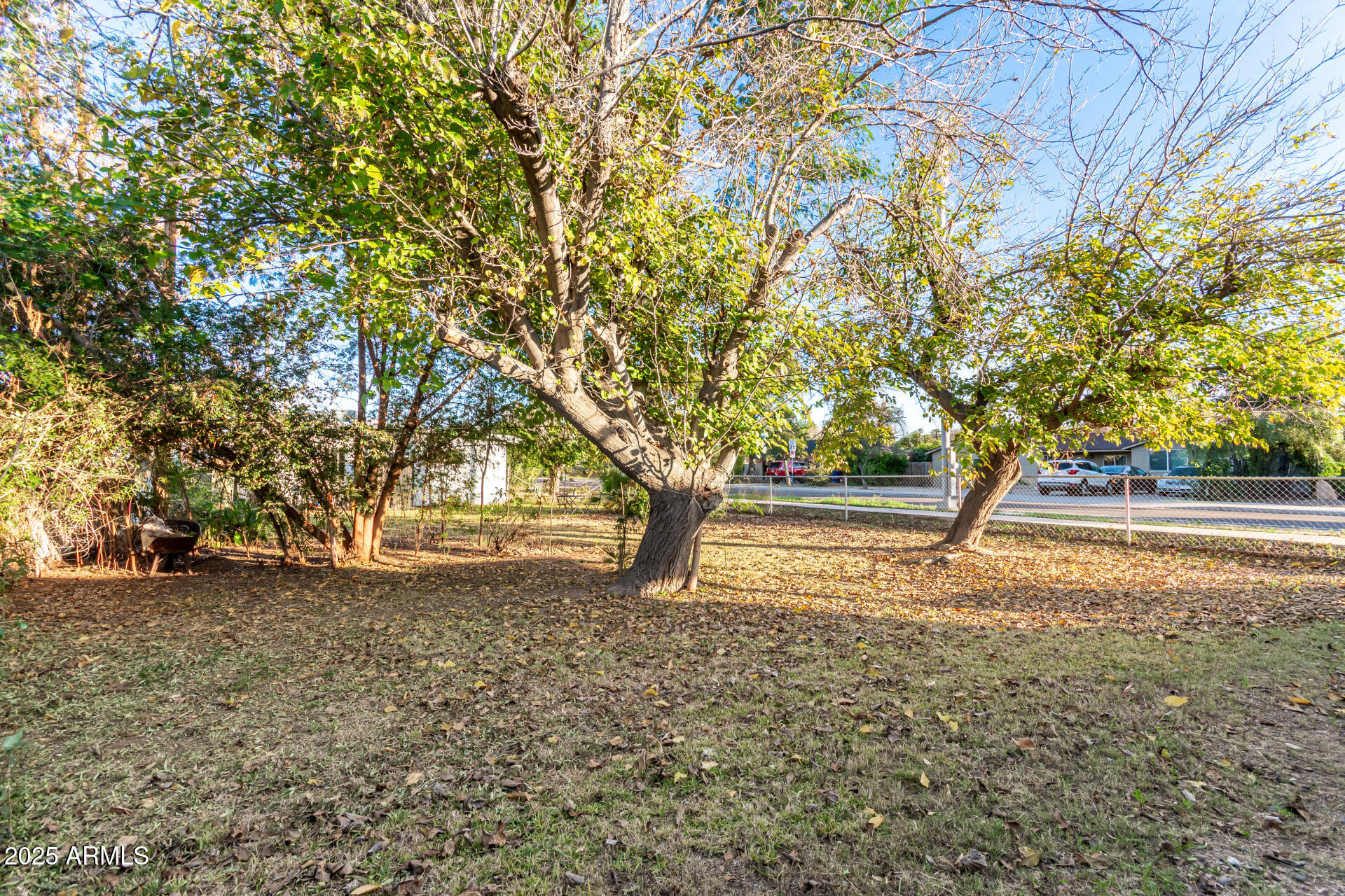 1235 S ROOSEVELT Street