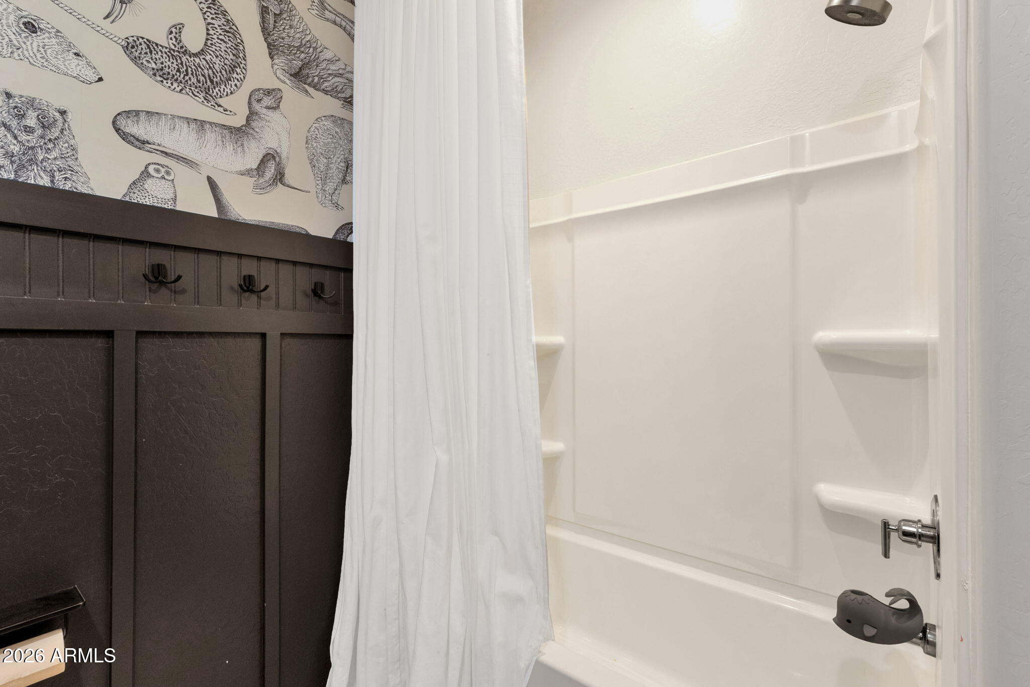 2532 W Shanley Avenue