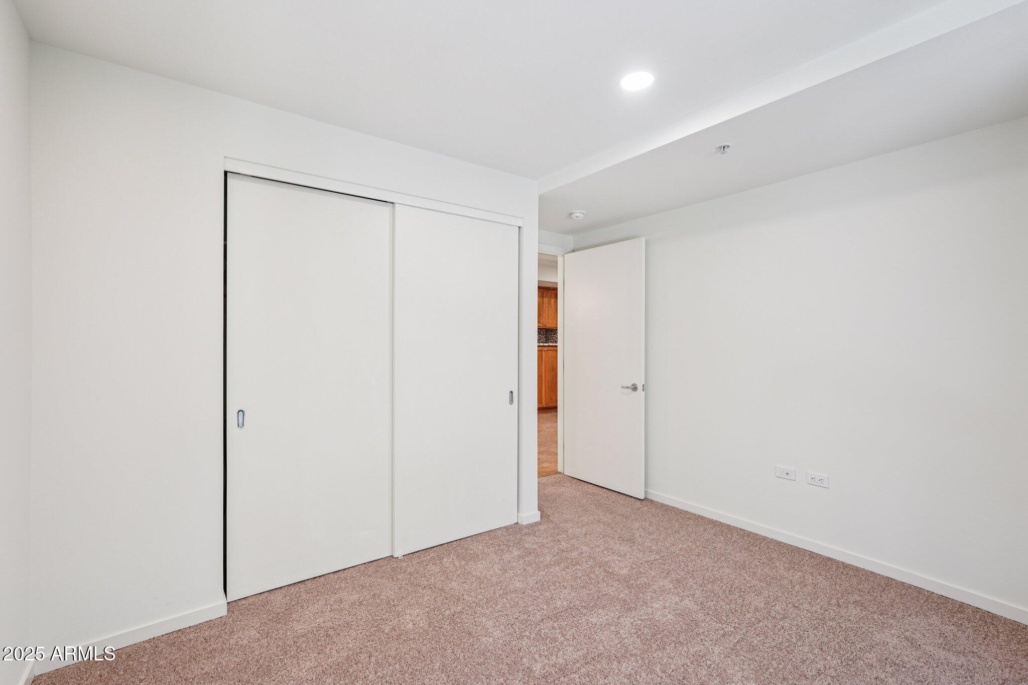 7161 E RANCHO VISTA Drive 2002