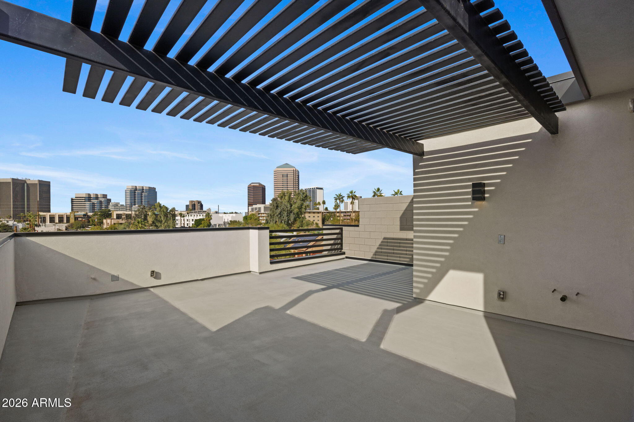 377 E WINDSOR Avenue 7