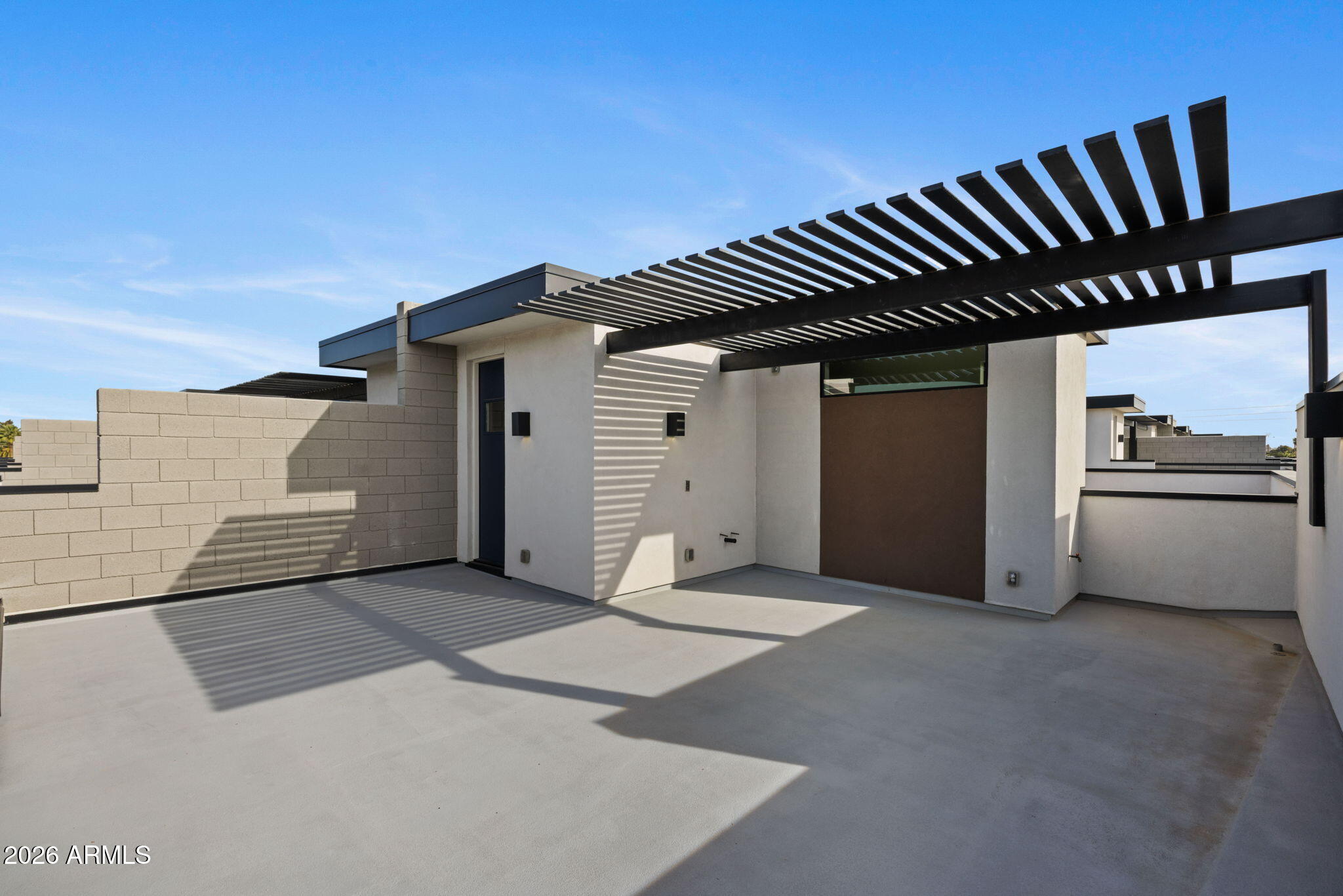 377 E WINDSOR Avenue 7