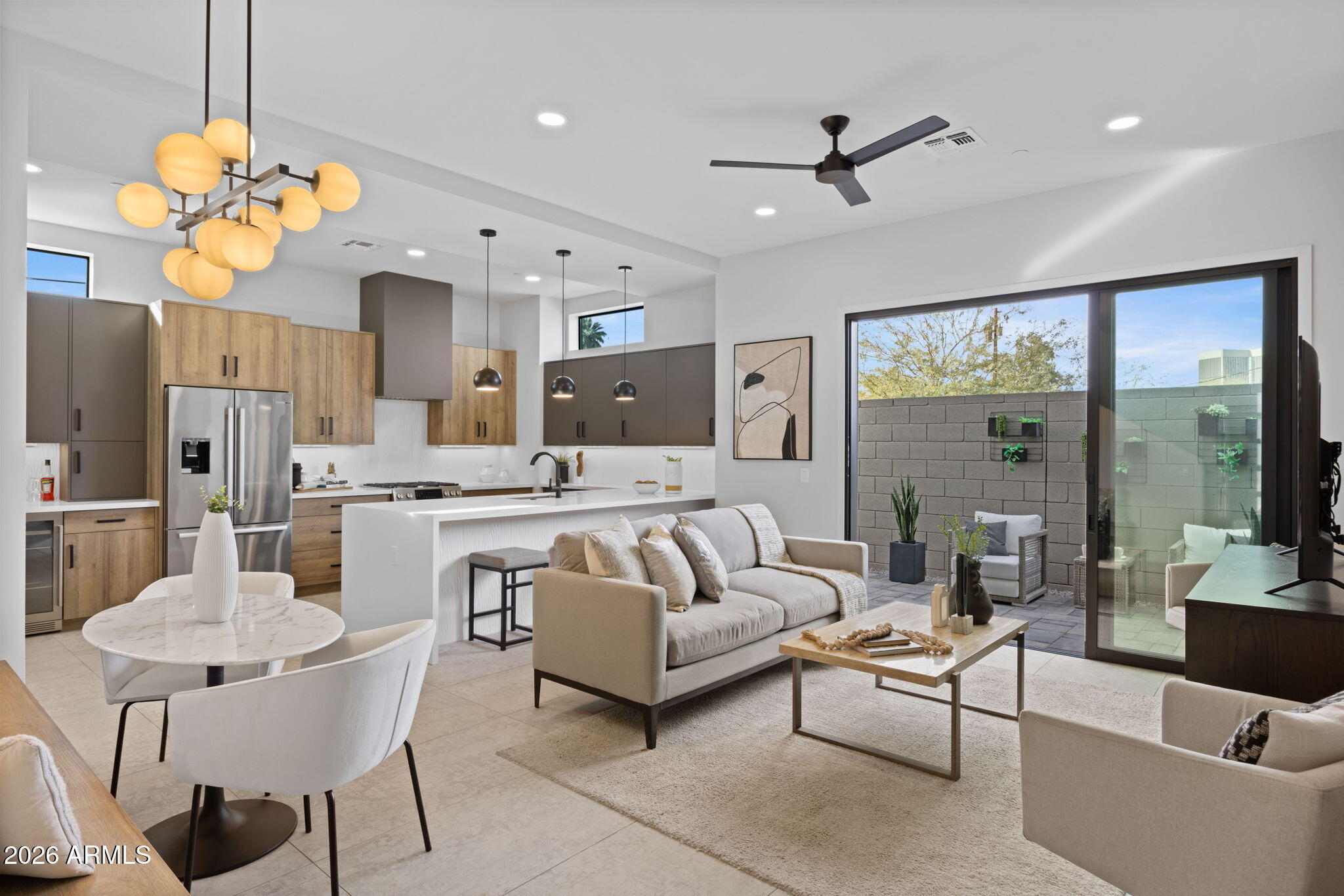 377 E WINDSOR Avenue 7