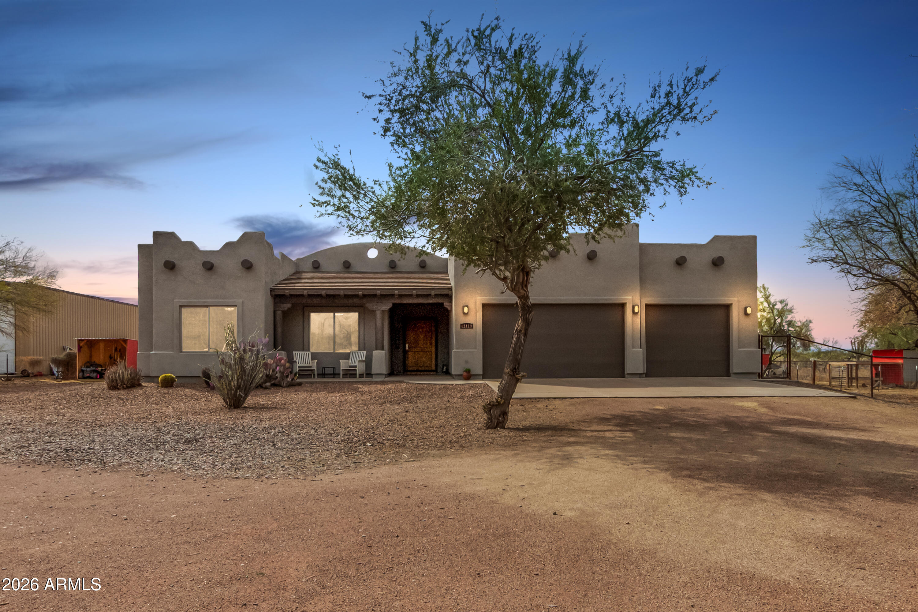 42419 N CENTRAL Avenue