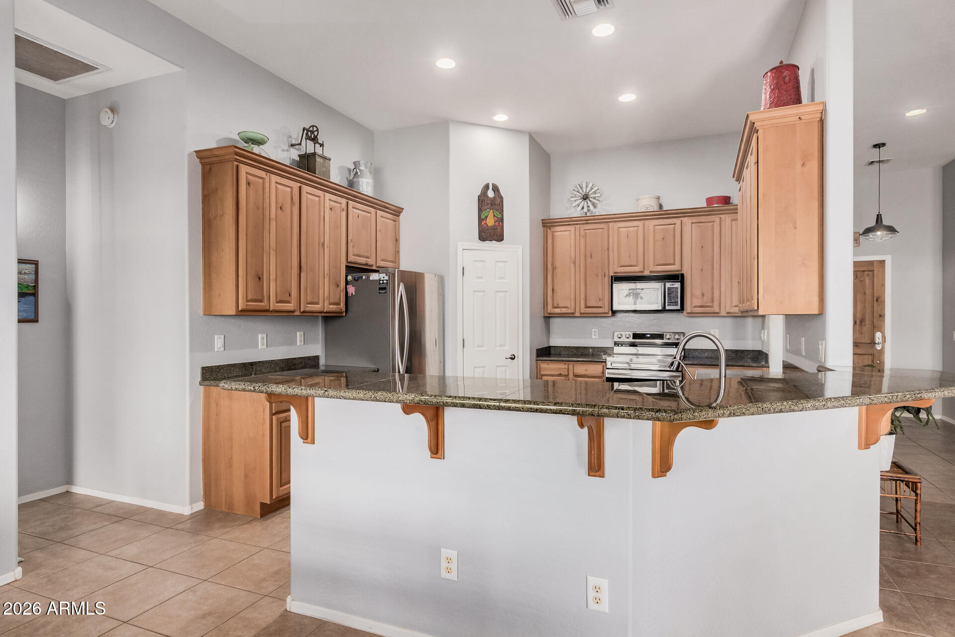 42419 N CENTRAL Avenue