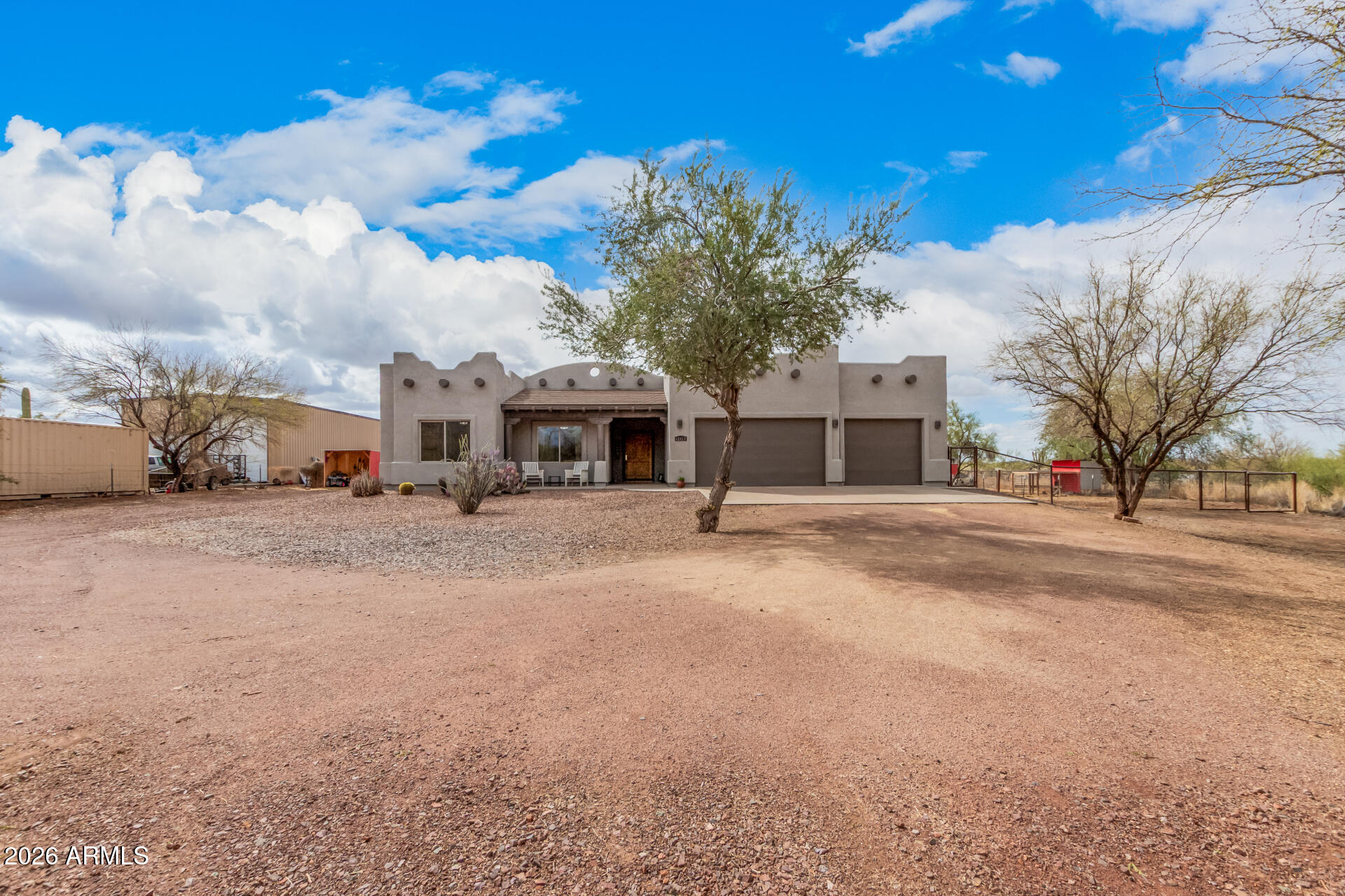 42419 N CENTRAL Avenue