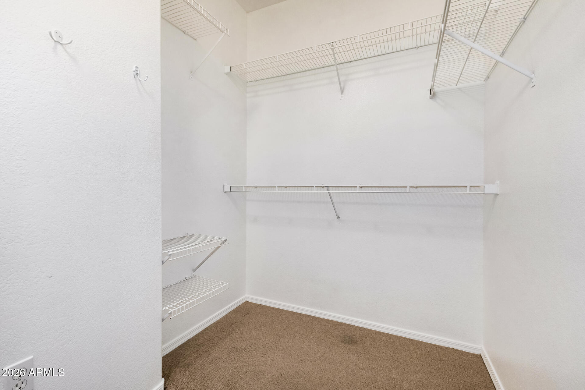 5335 E SHEA Boulevard 2082