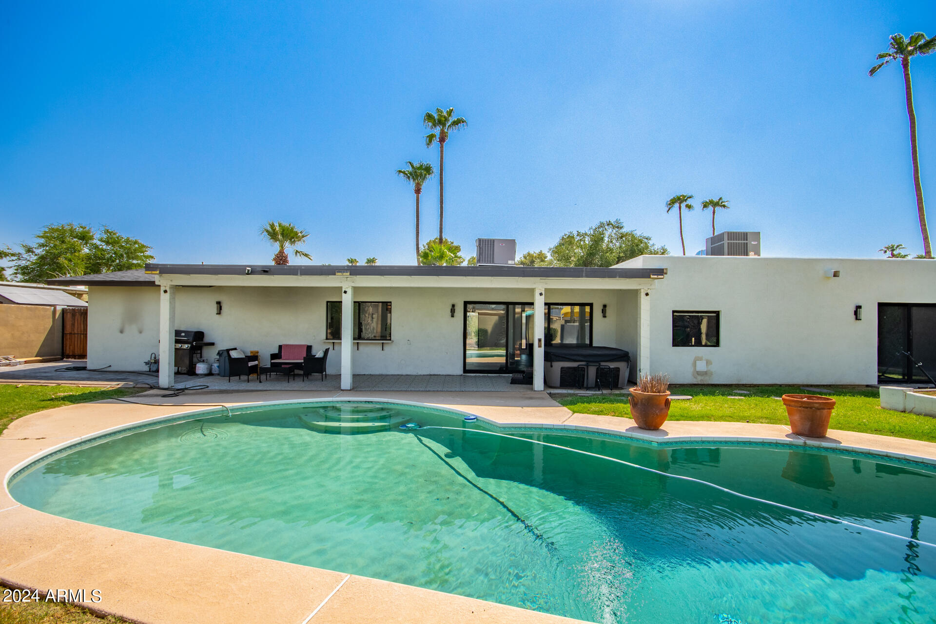 6512 E CAMINO SANTO