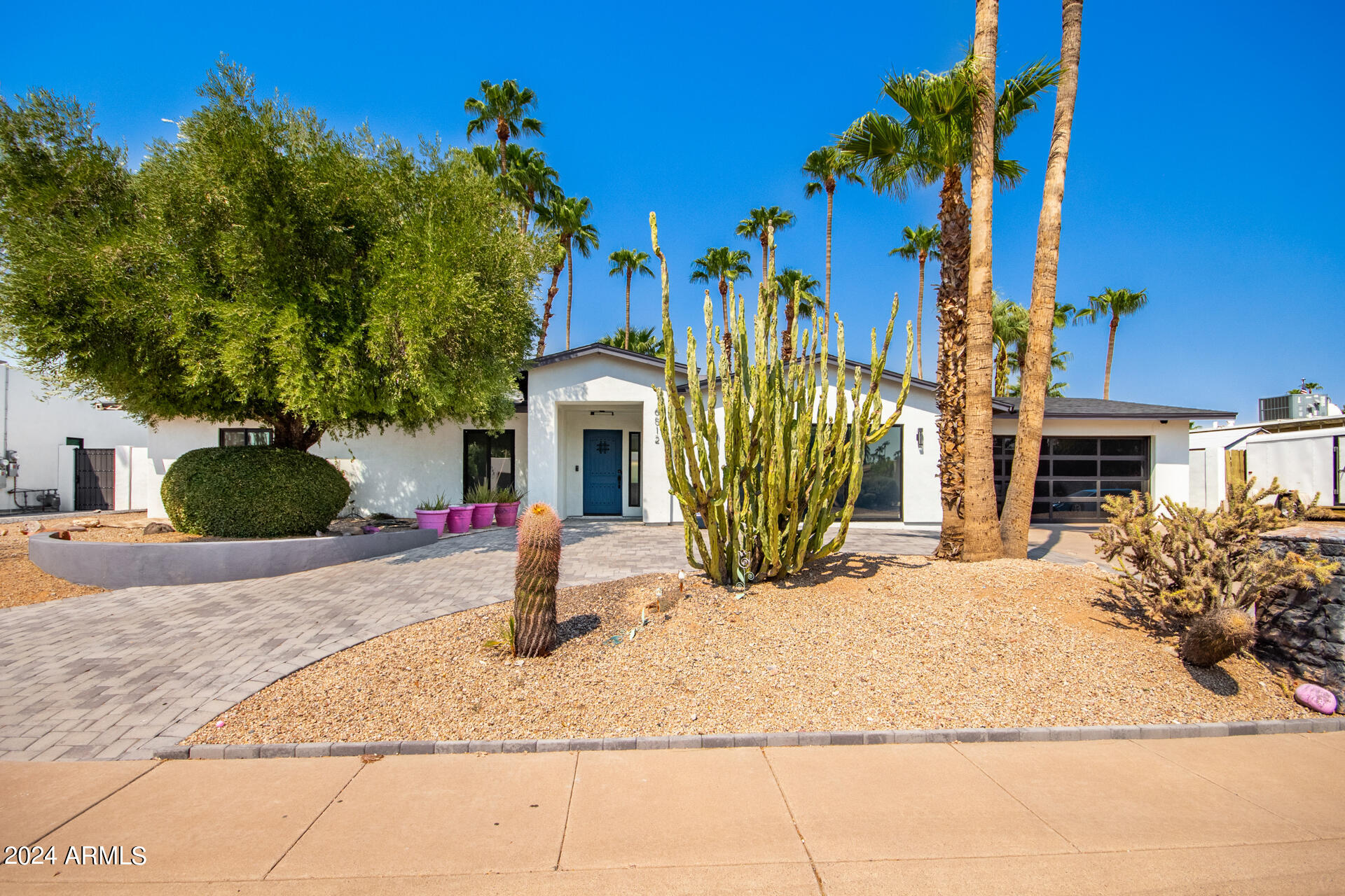 6512 E CAMINO SANTO