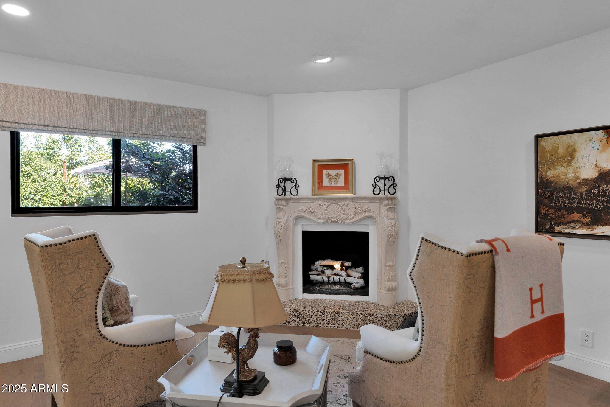 6701 N SCOTTSDALE Road Unit: 24