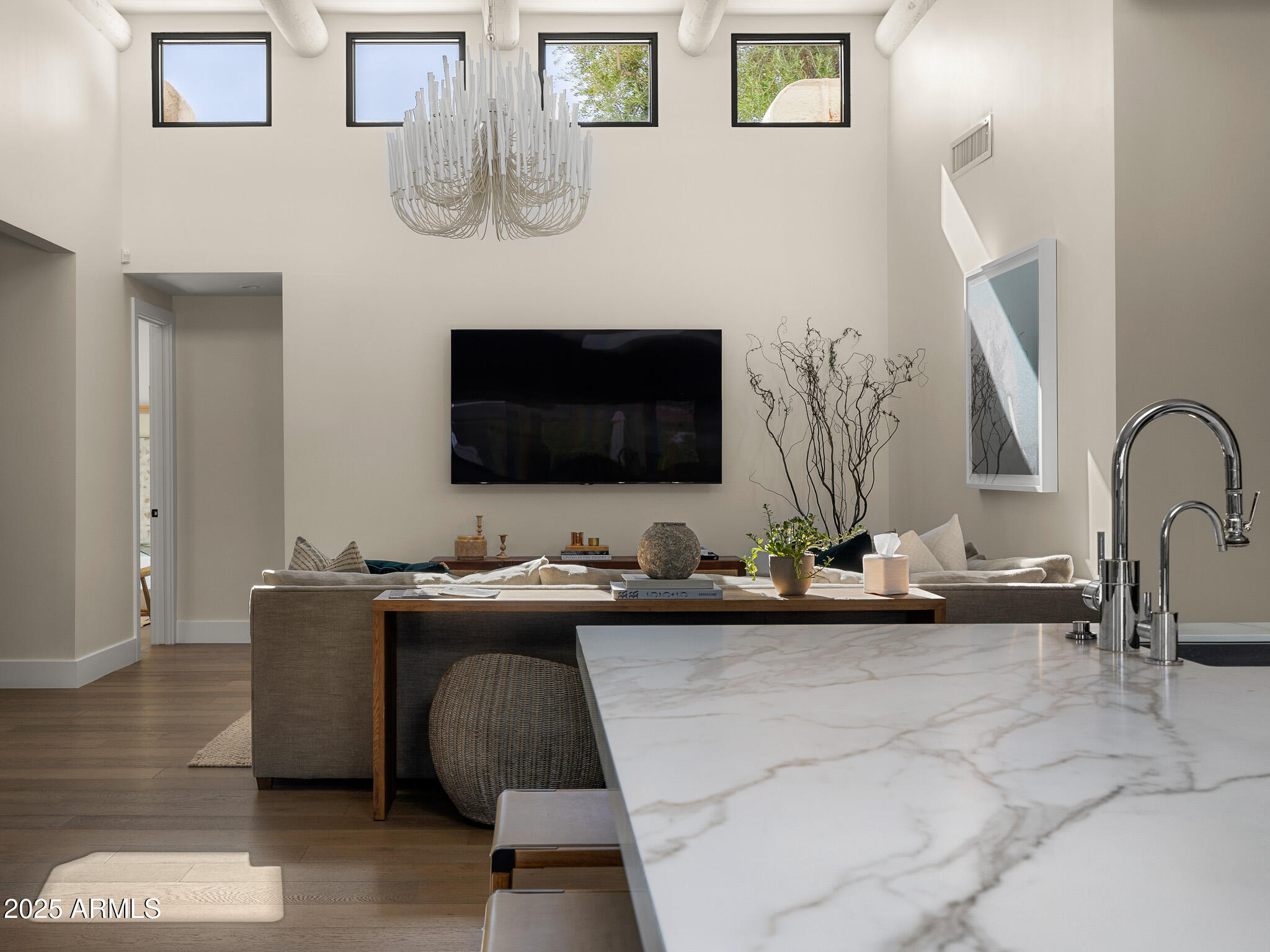 6200 E NAUMANN Drive