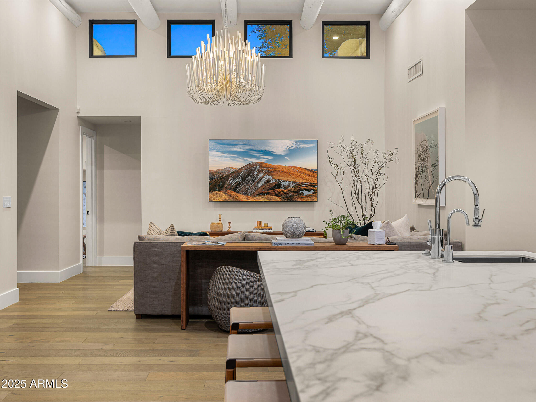 6200 E NAUMANN Drive