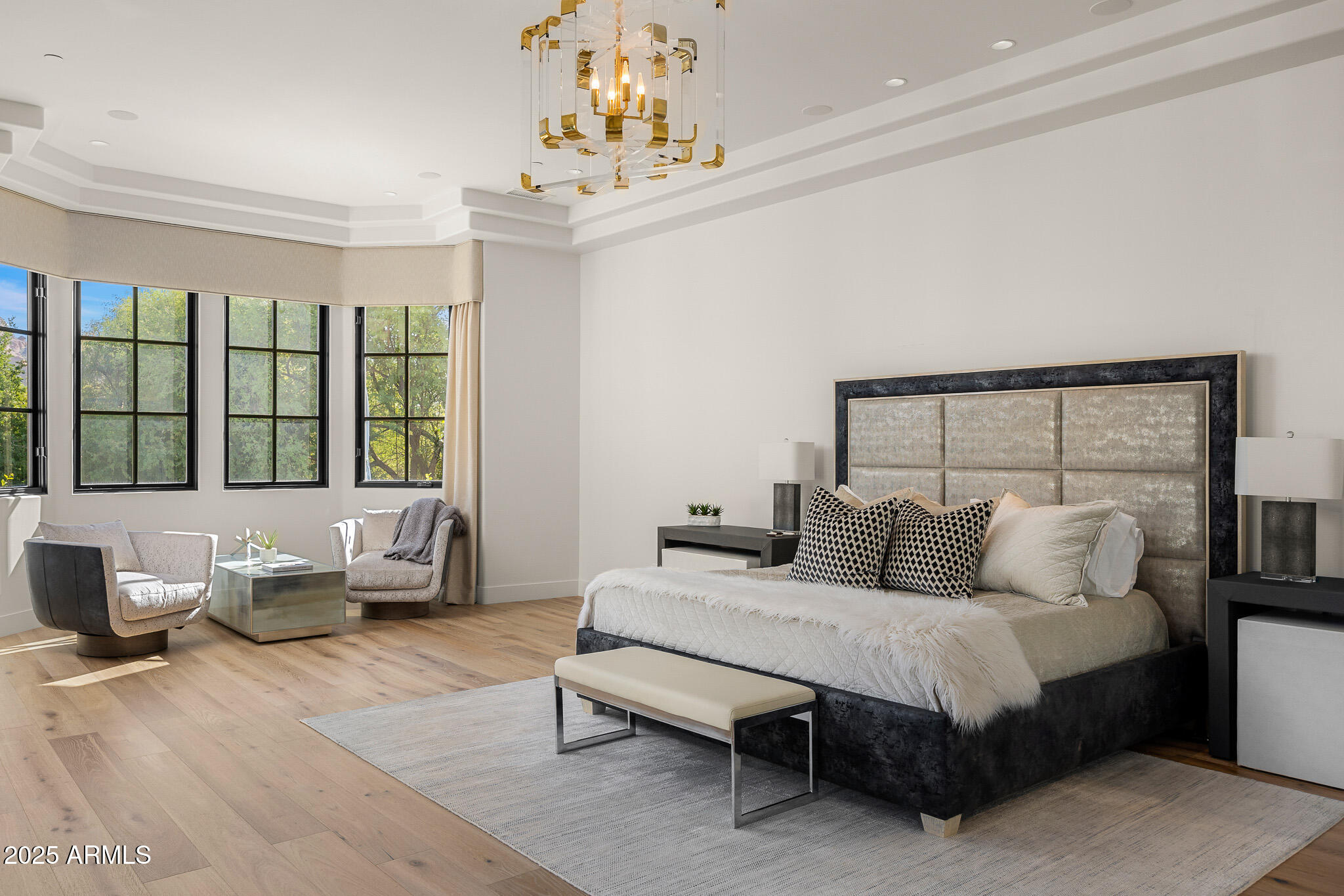 6650 N HILLSIDE Drive