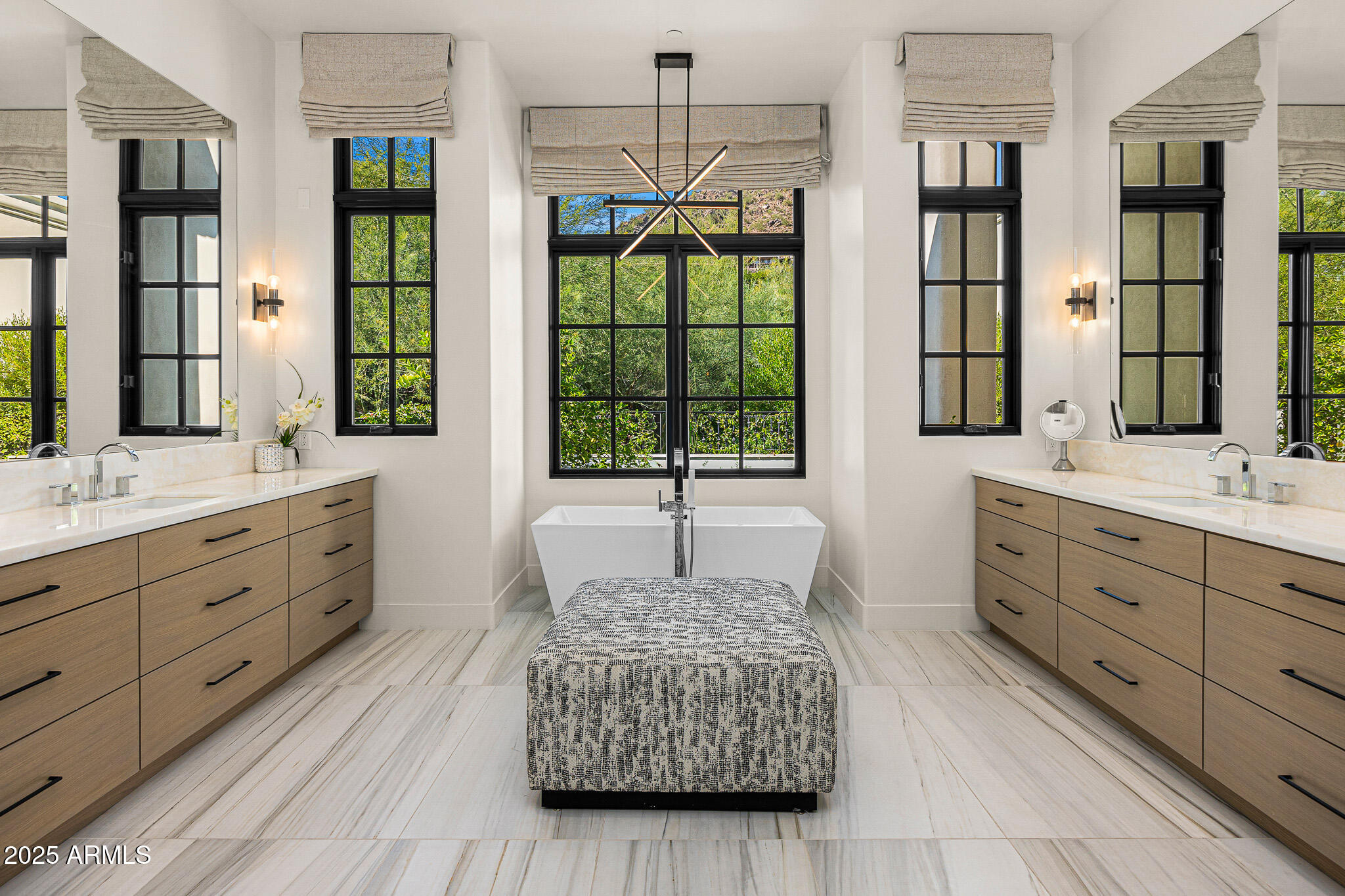 6650 N HILLSIDE Drive