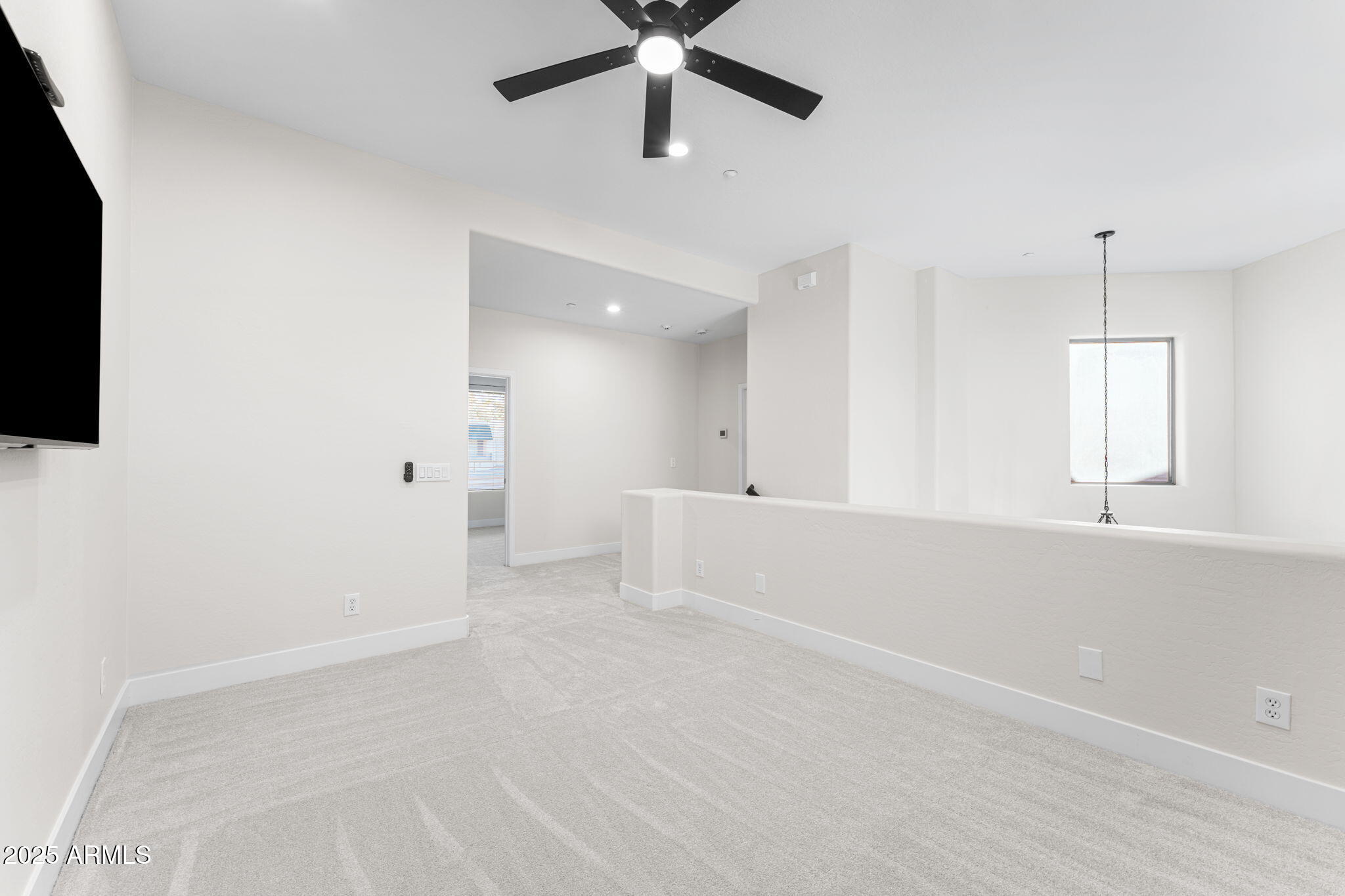 7266 E DEL ACERO Drive