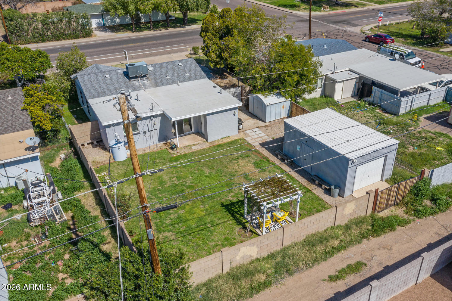 1705 W CAMPBELL Avenue