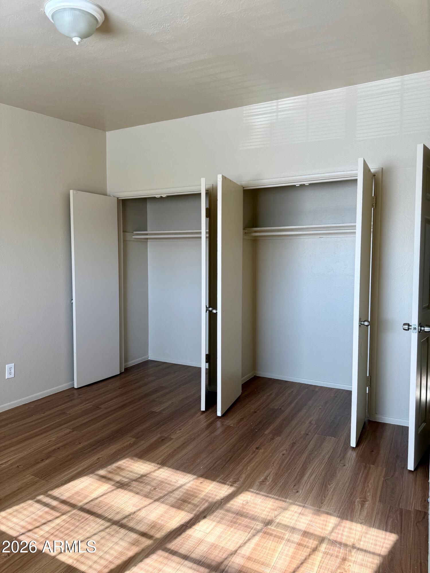 2150 W Missouri Avenue 213