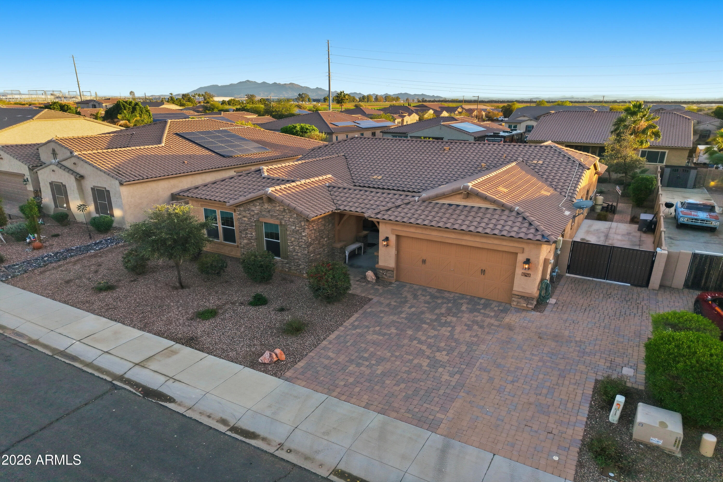 18173 W MACKENZIE Drive