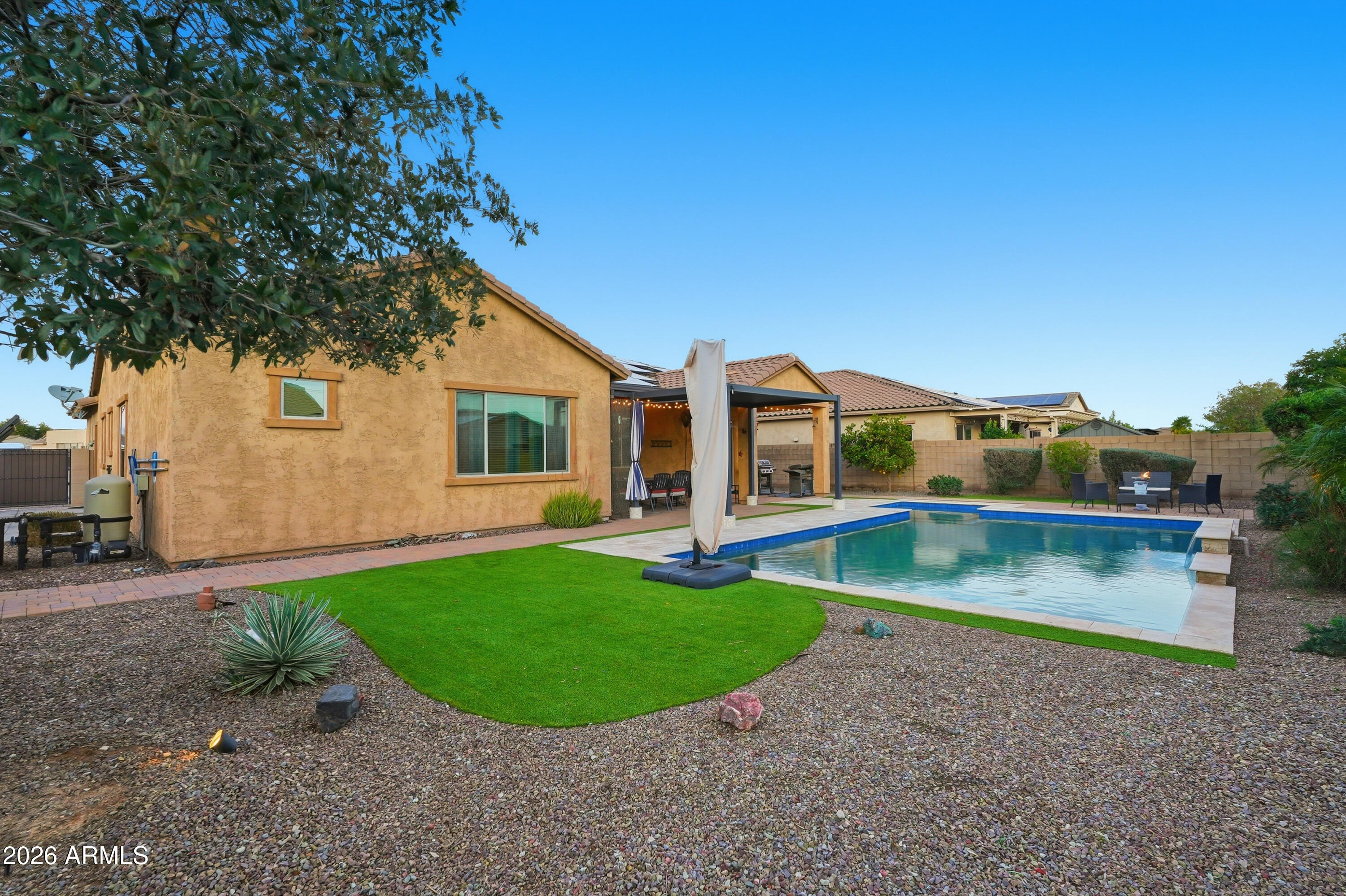 18173 W MACKENZIE Drive