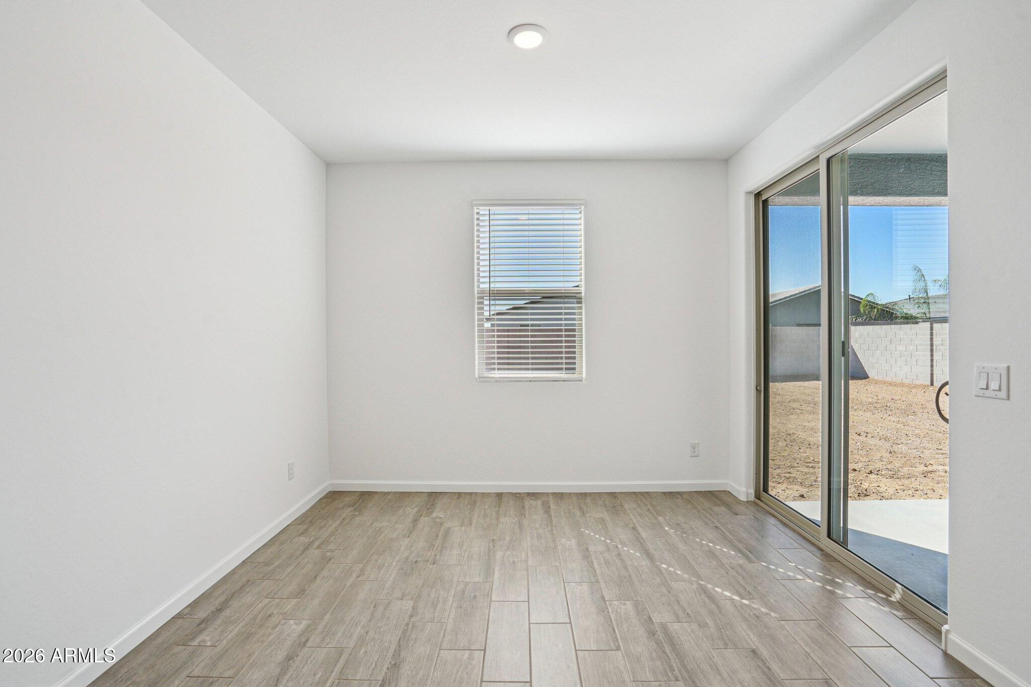 15707 W CAMDEN Avenue