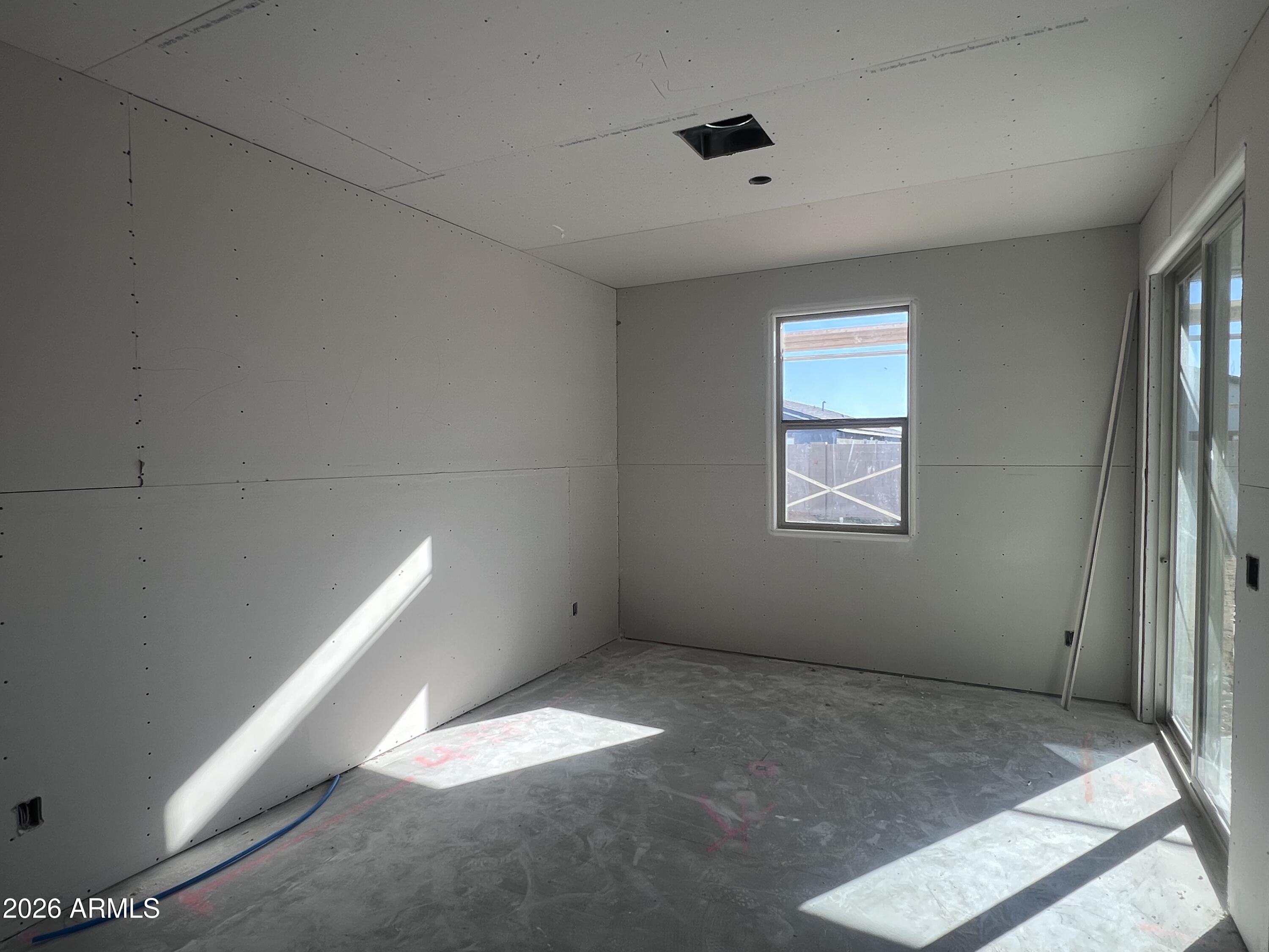 15707 W CAMDEN Avenue