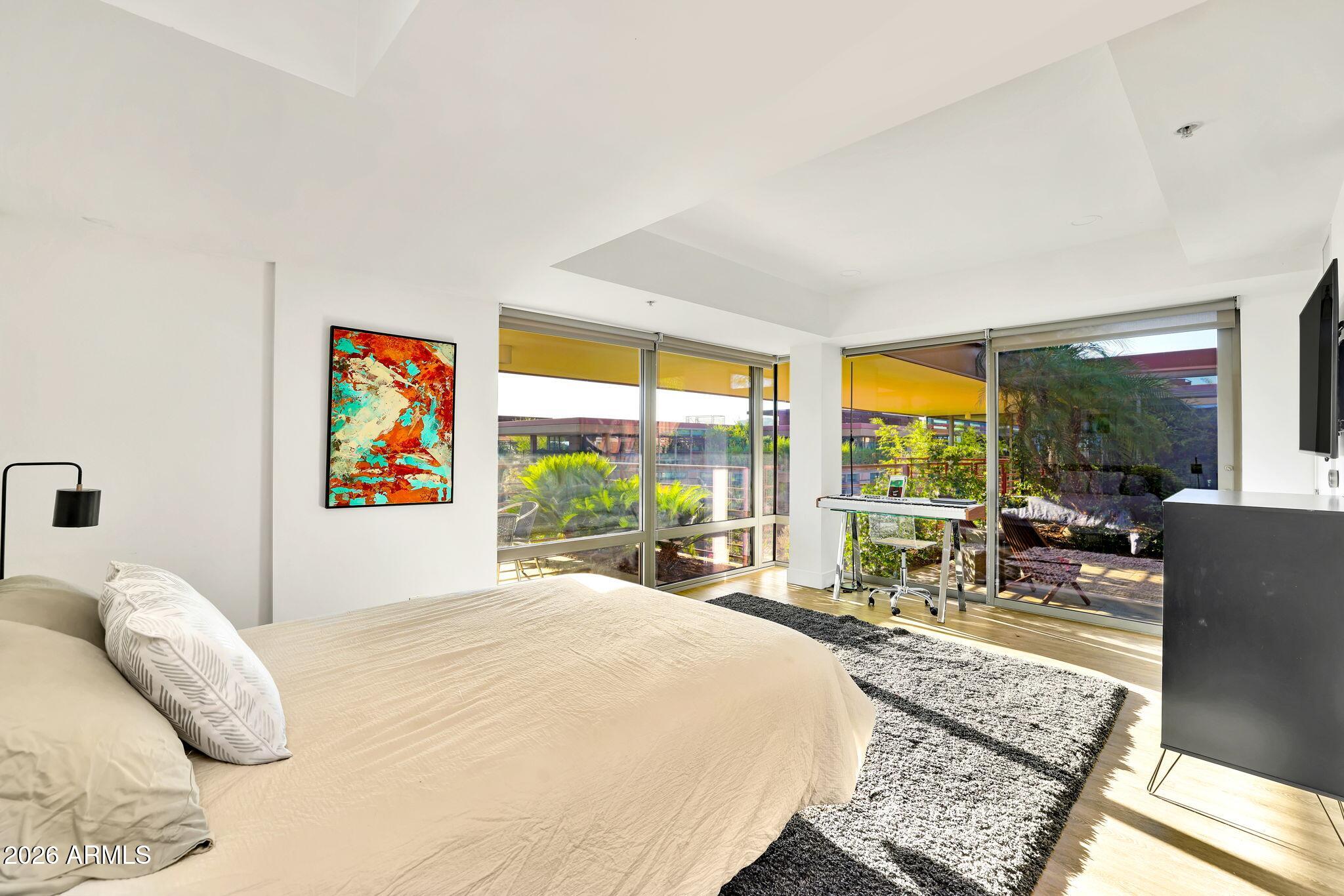 7137 E RANCHO VISTA Drive 7008