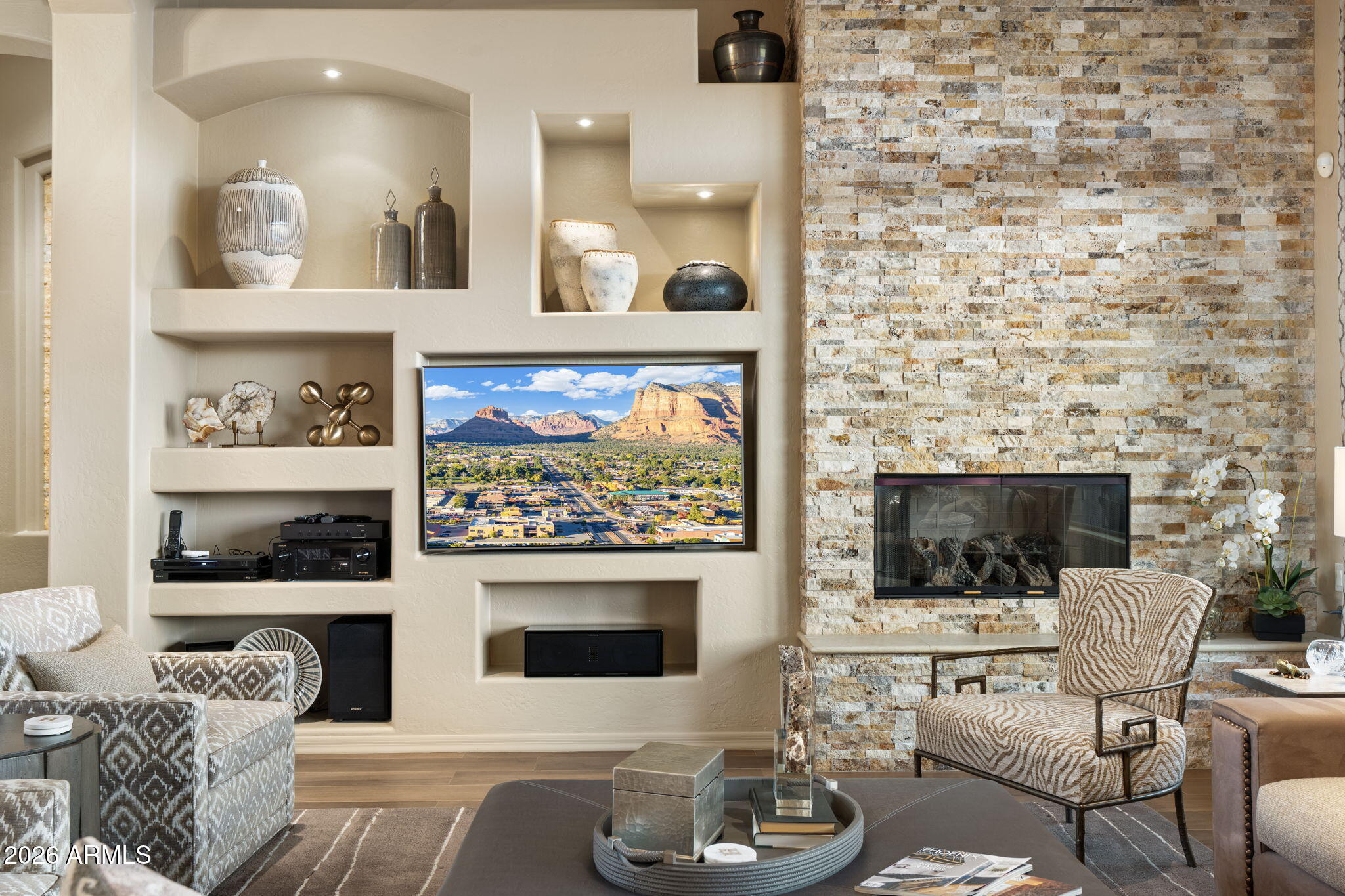 9920 E Peregrine Place