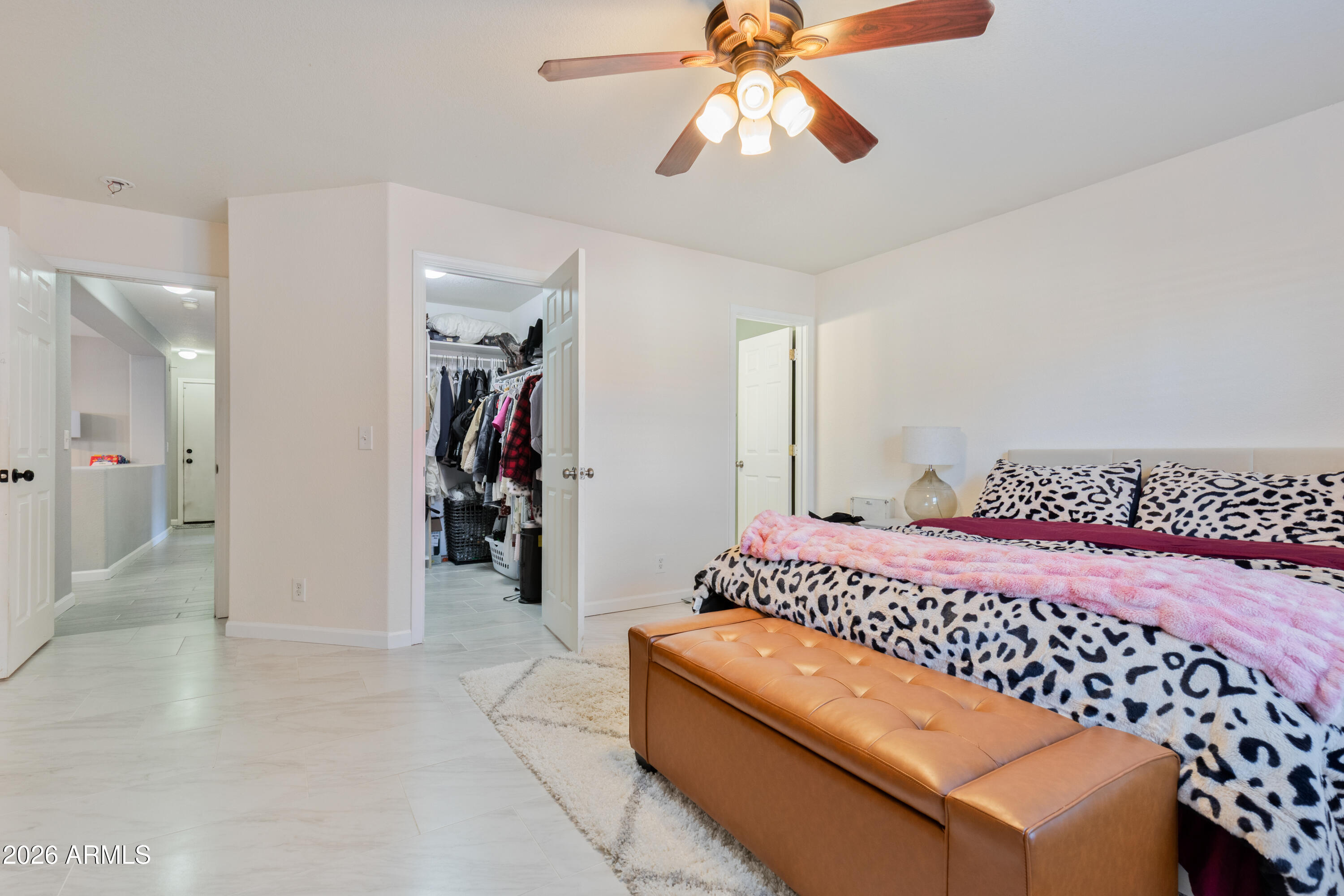 11246 E SUNLAND Avenue