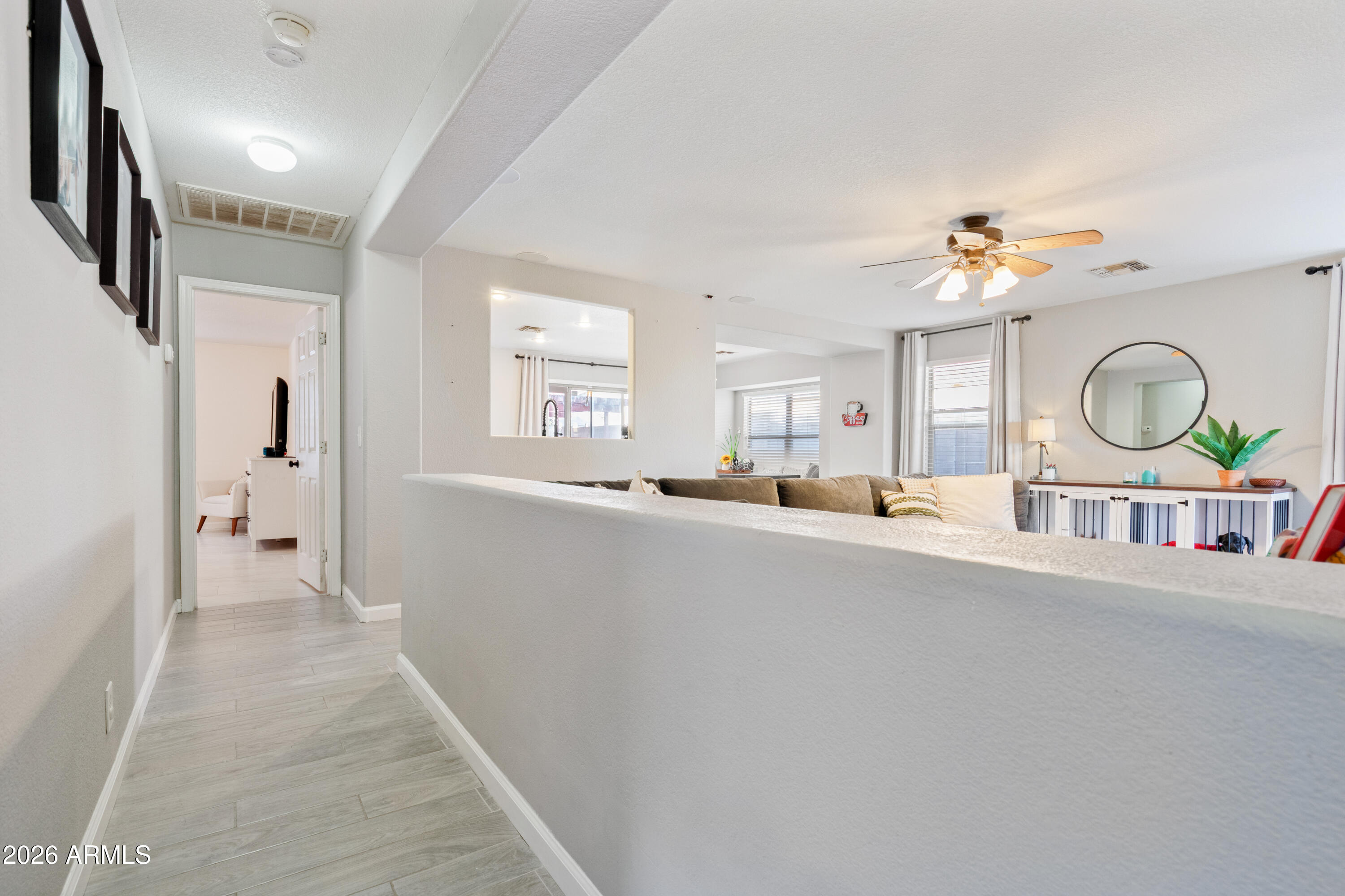 11246 E SUNLAND Avenue