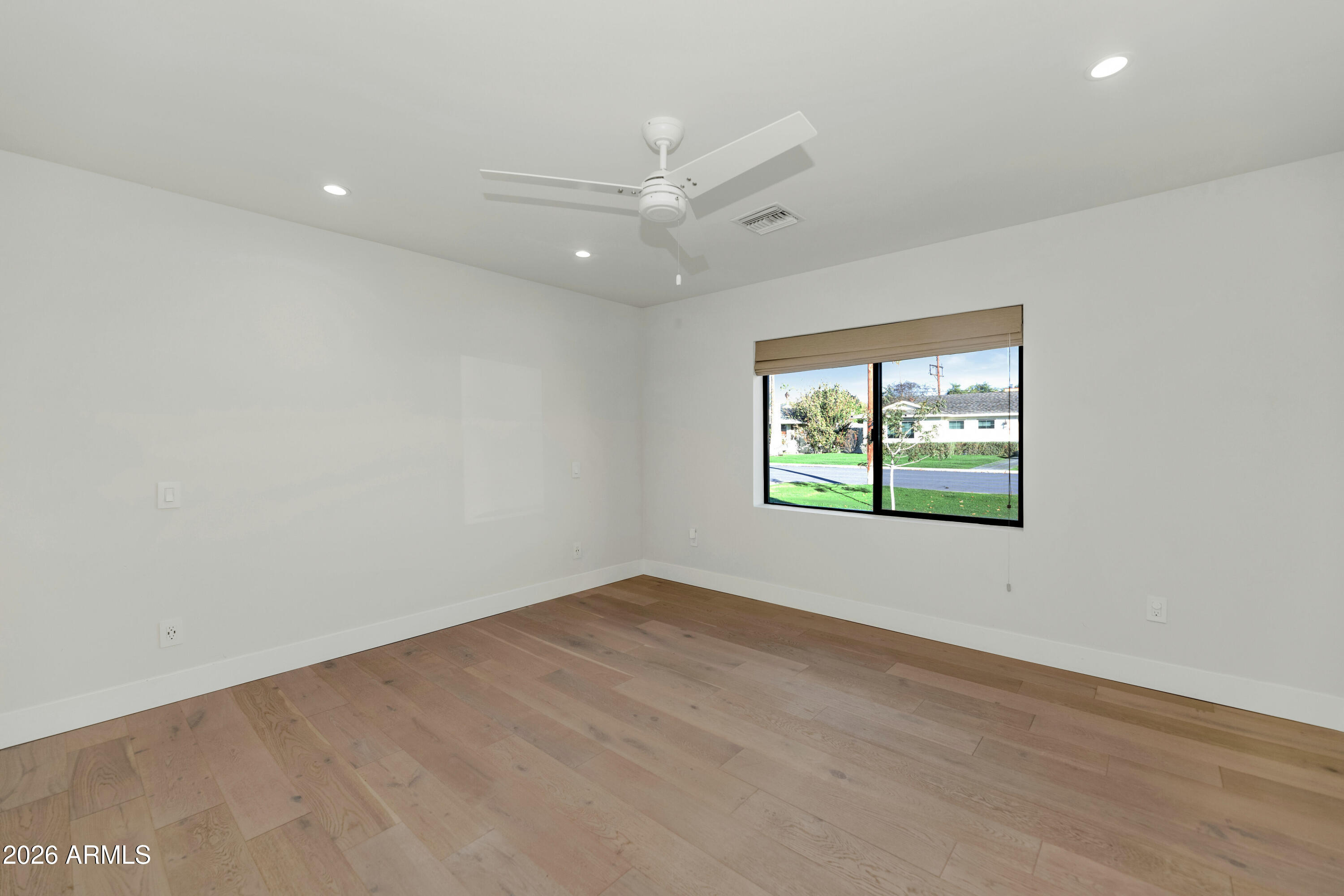 4101 E COOLIDGE Street