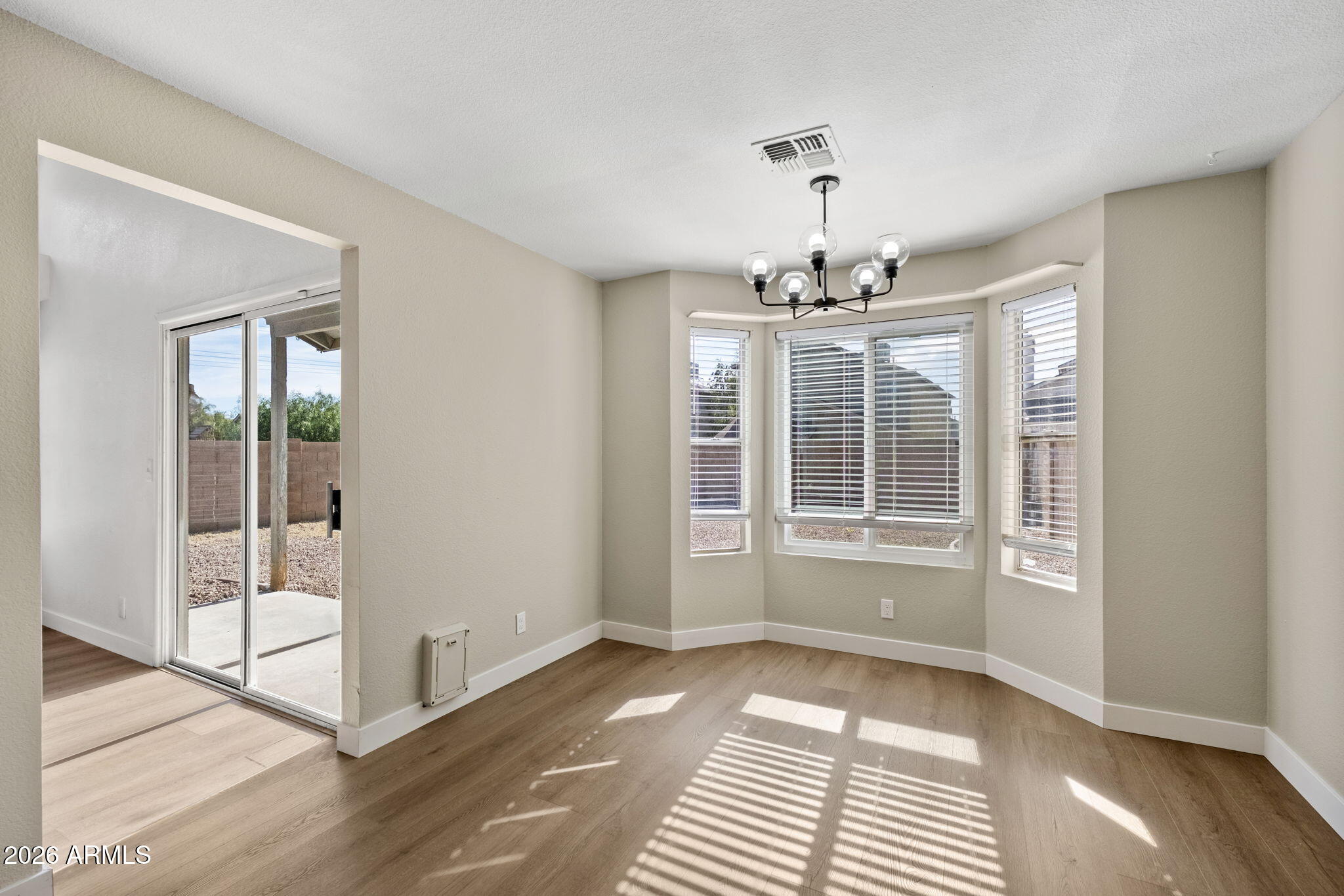 1811 S 39TH Street 23