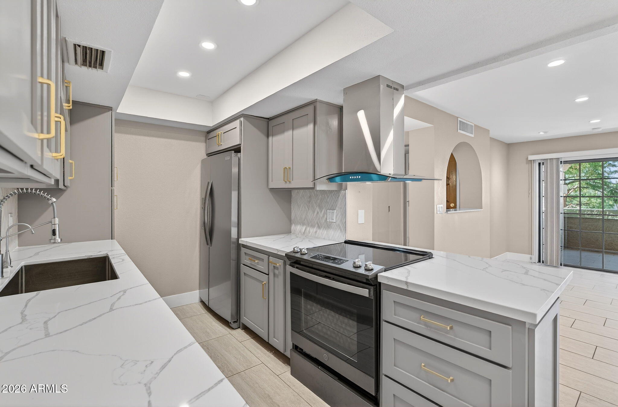 7557 N DREAMY DRAW Drive 264