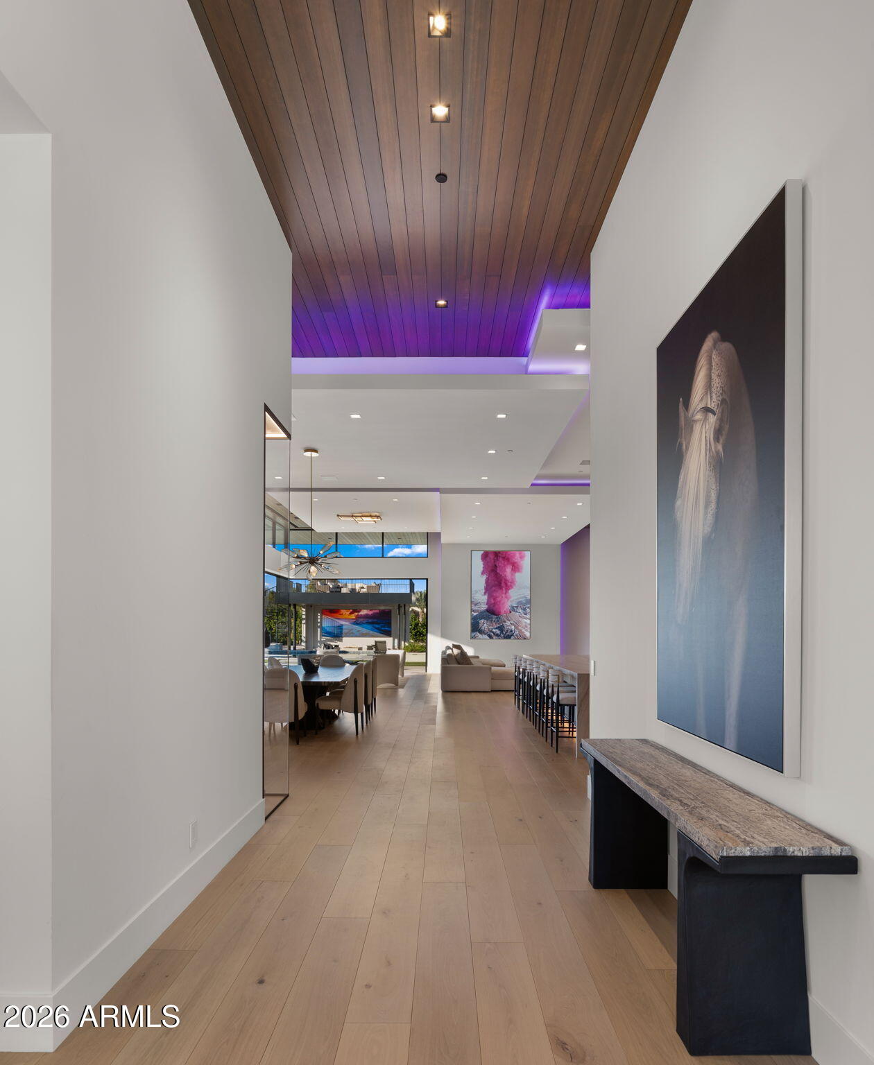 6824 E HUMMINGBIRD Lane