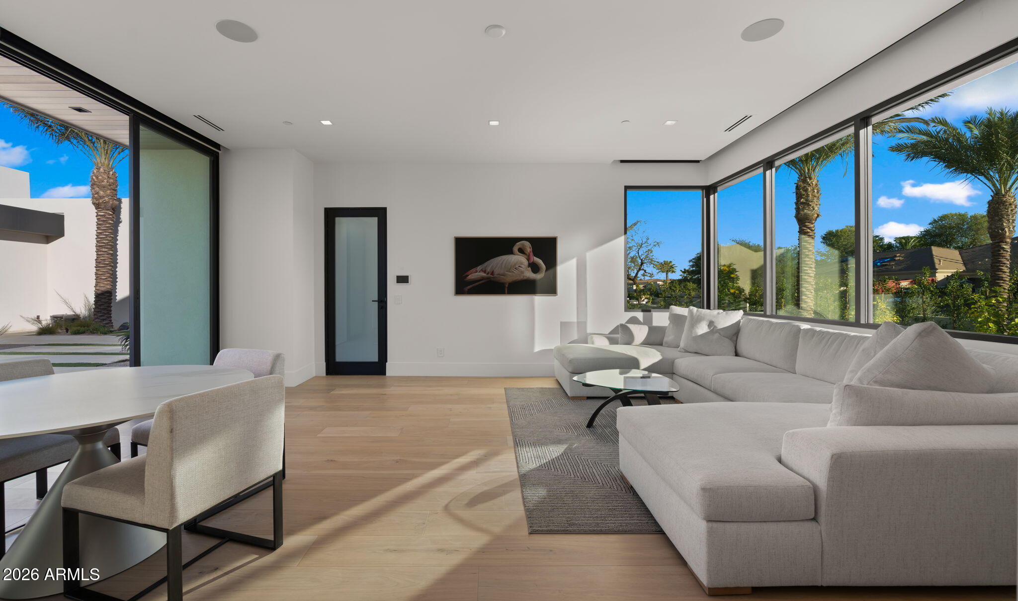 6824 E HUMMINGBIRD Lane