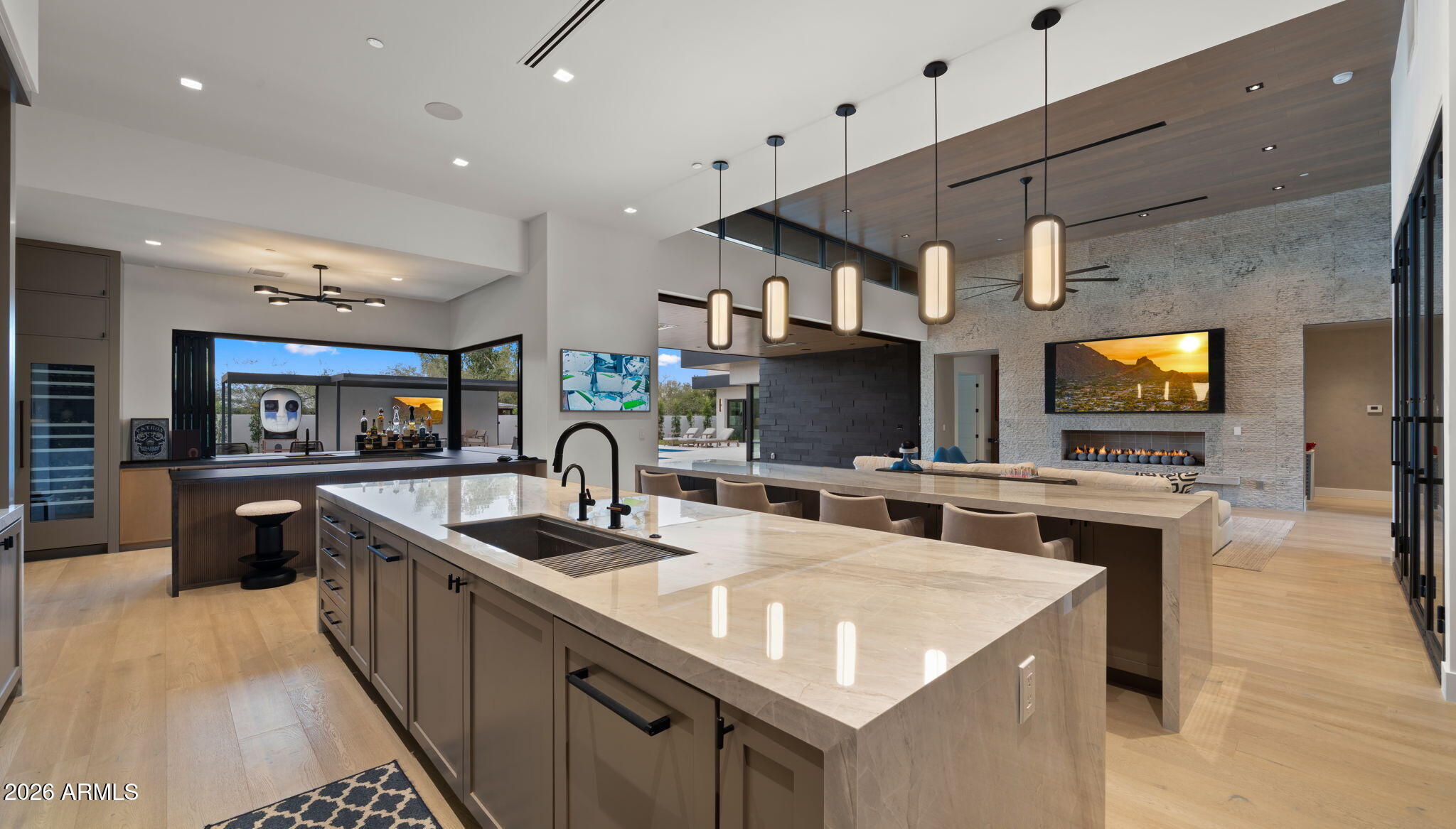 8441 E CORTEZ Street