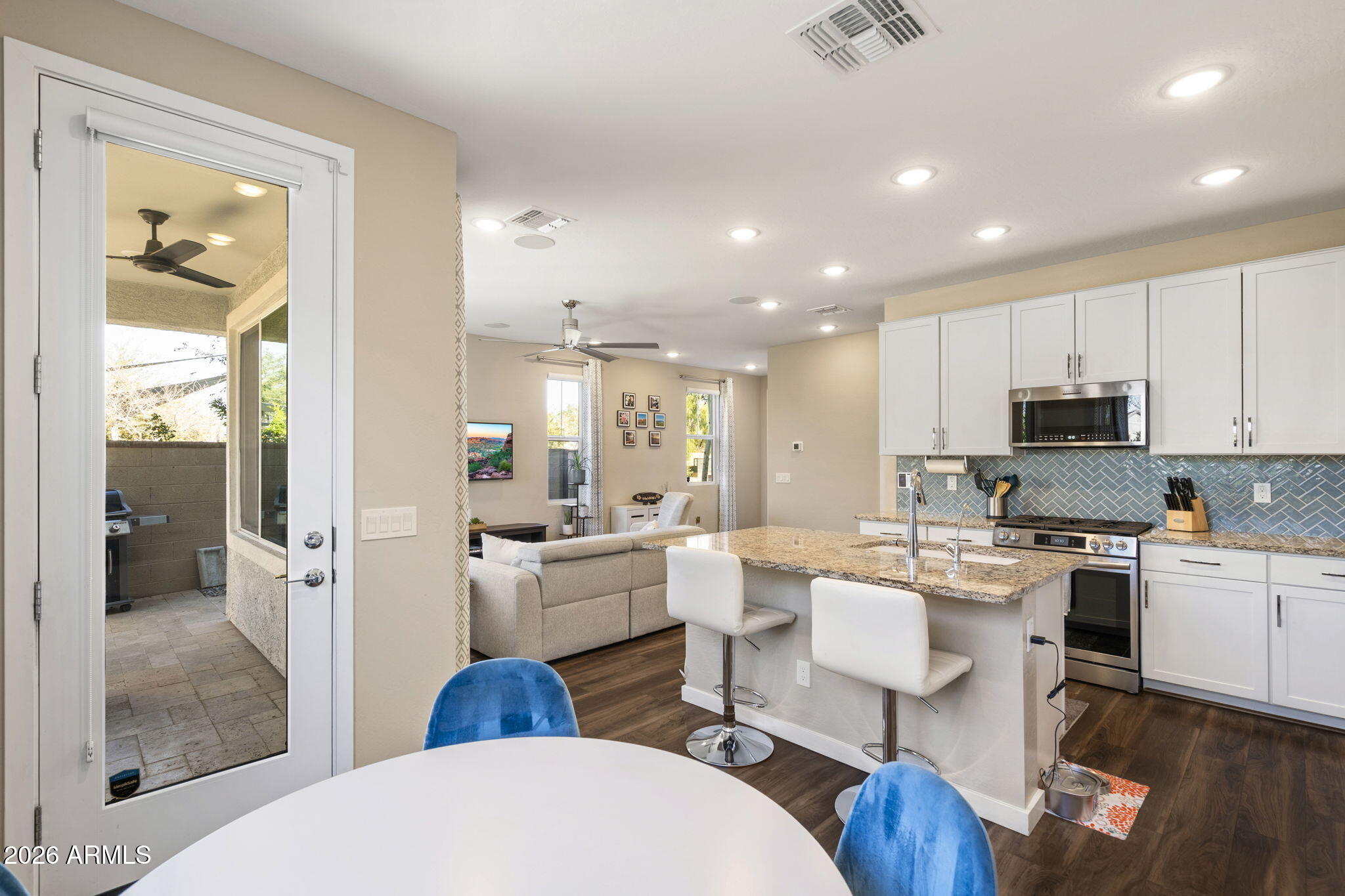 2762 S Comanche Drive