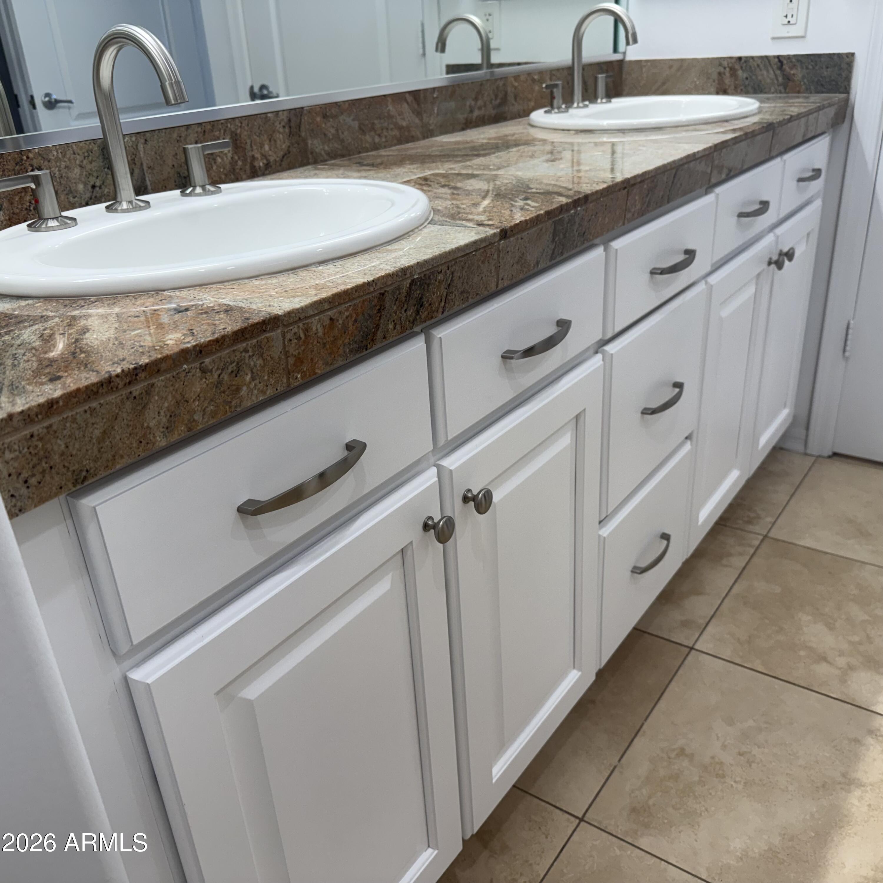 17025 E LA MONTANA Drive 123