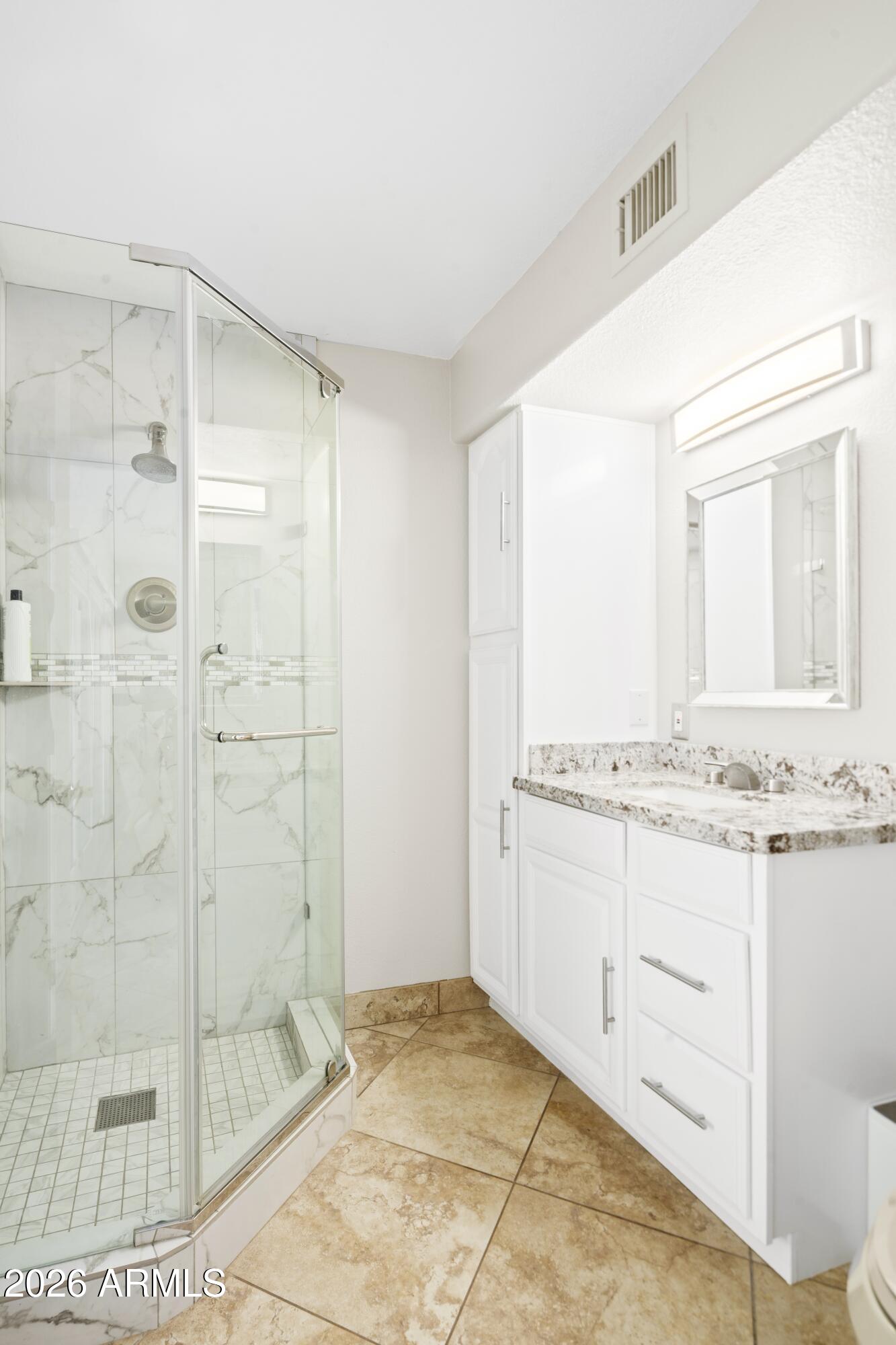 3406 E WILDWOOD Drive