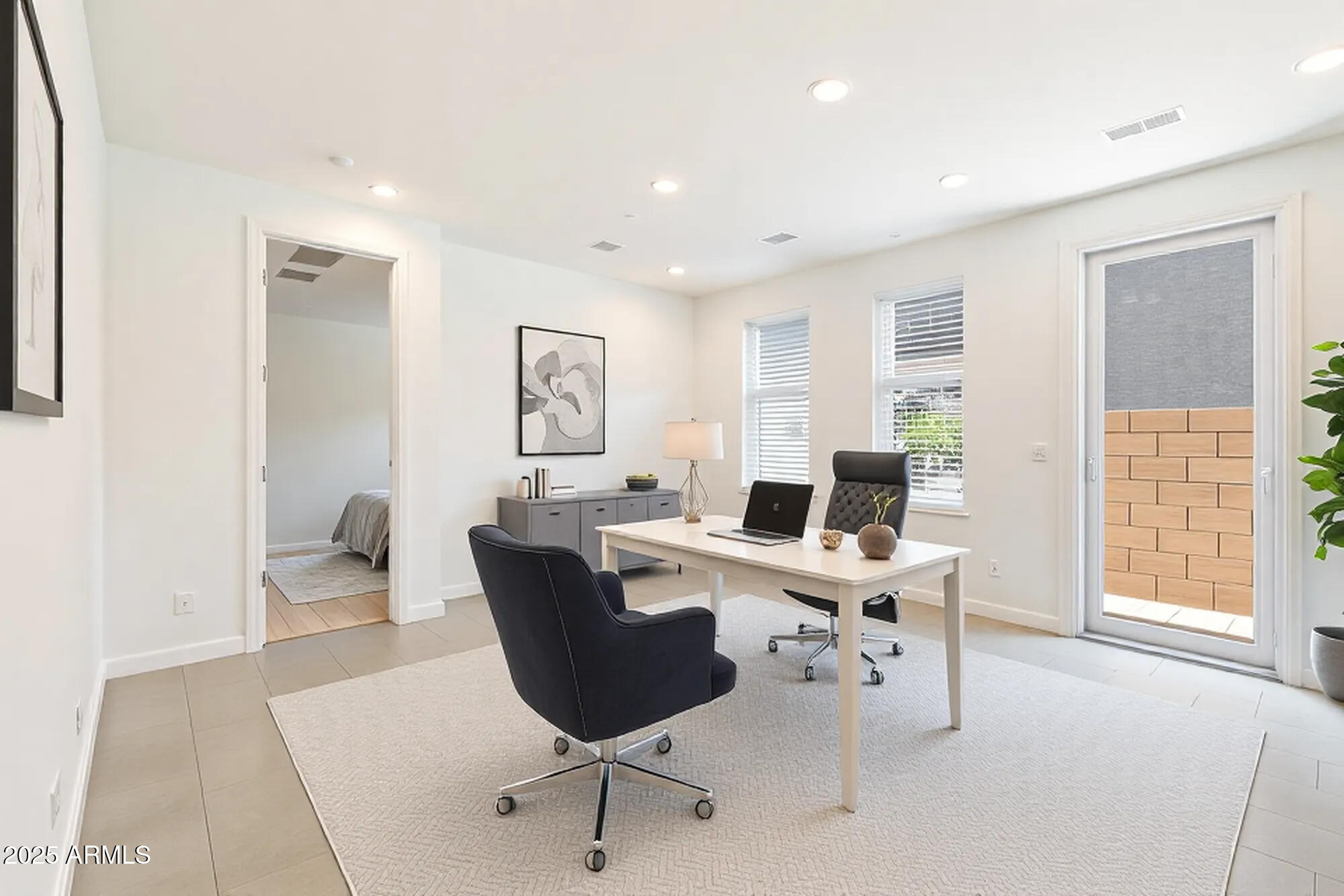 16677 W CHARLOTTE Drive