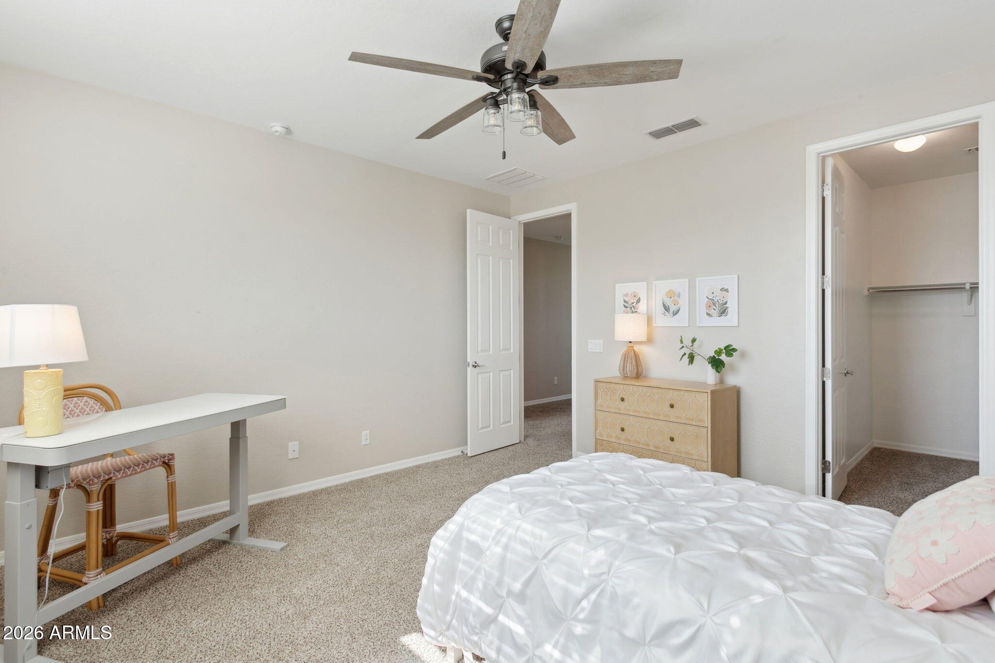 10723 E Deawalter Avenue