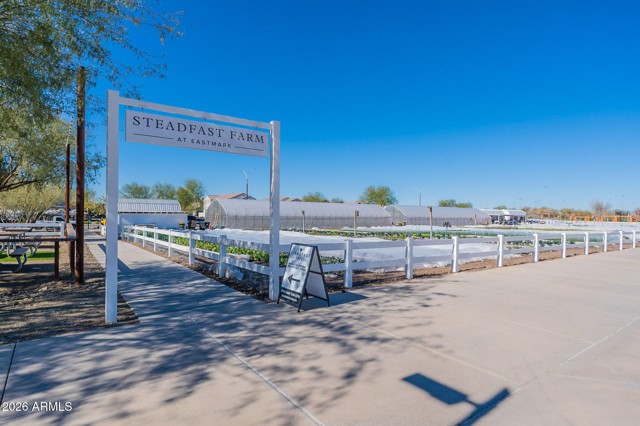 10723 E Deawalter Avenue