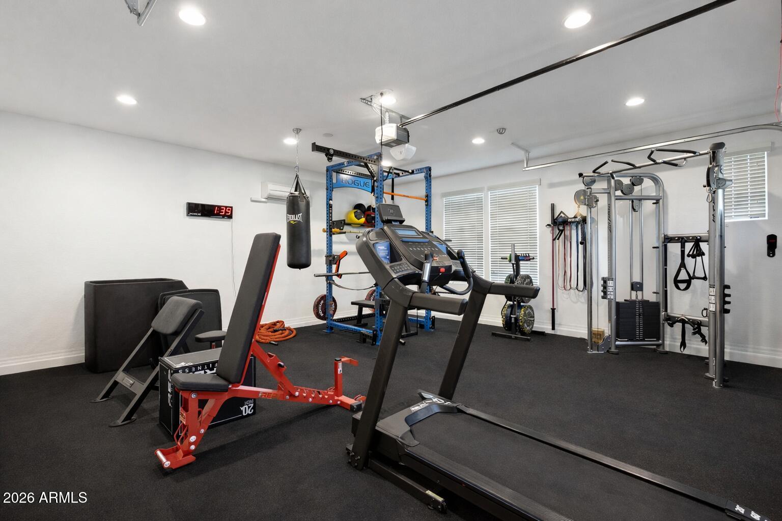 10723 E Deawalter Avenue