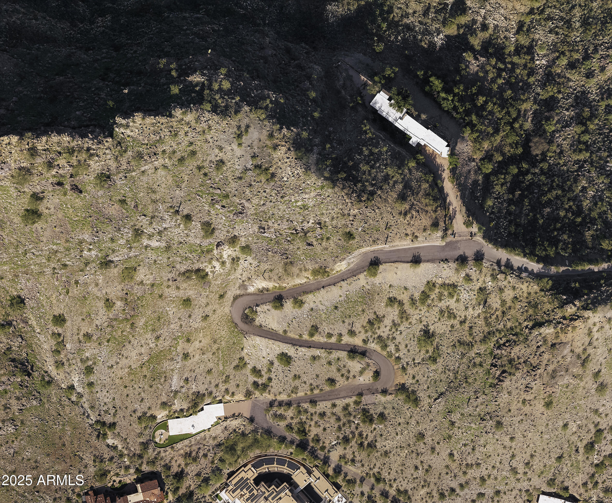 7045 N INVERGORDON Road W