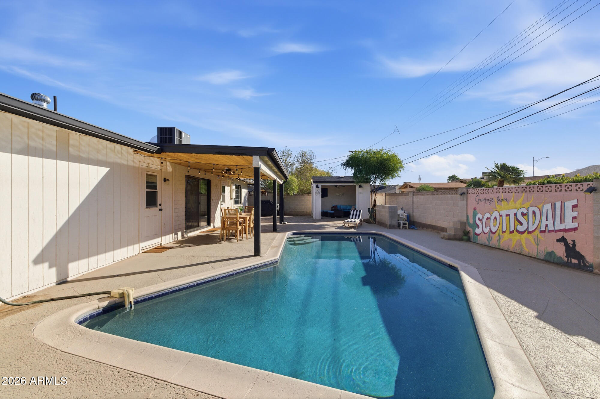 8335 E WELDON Avenue