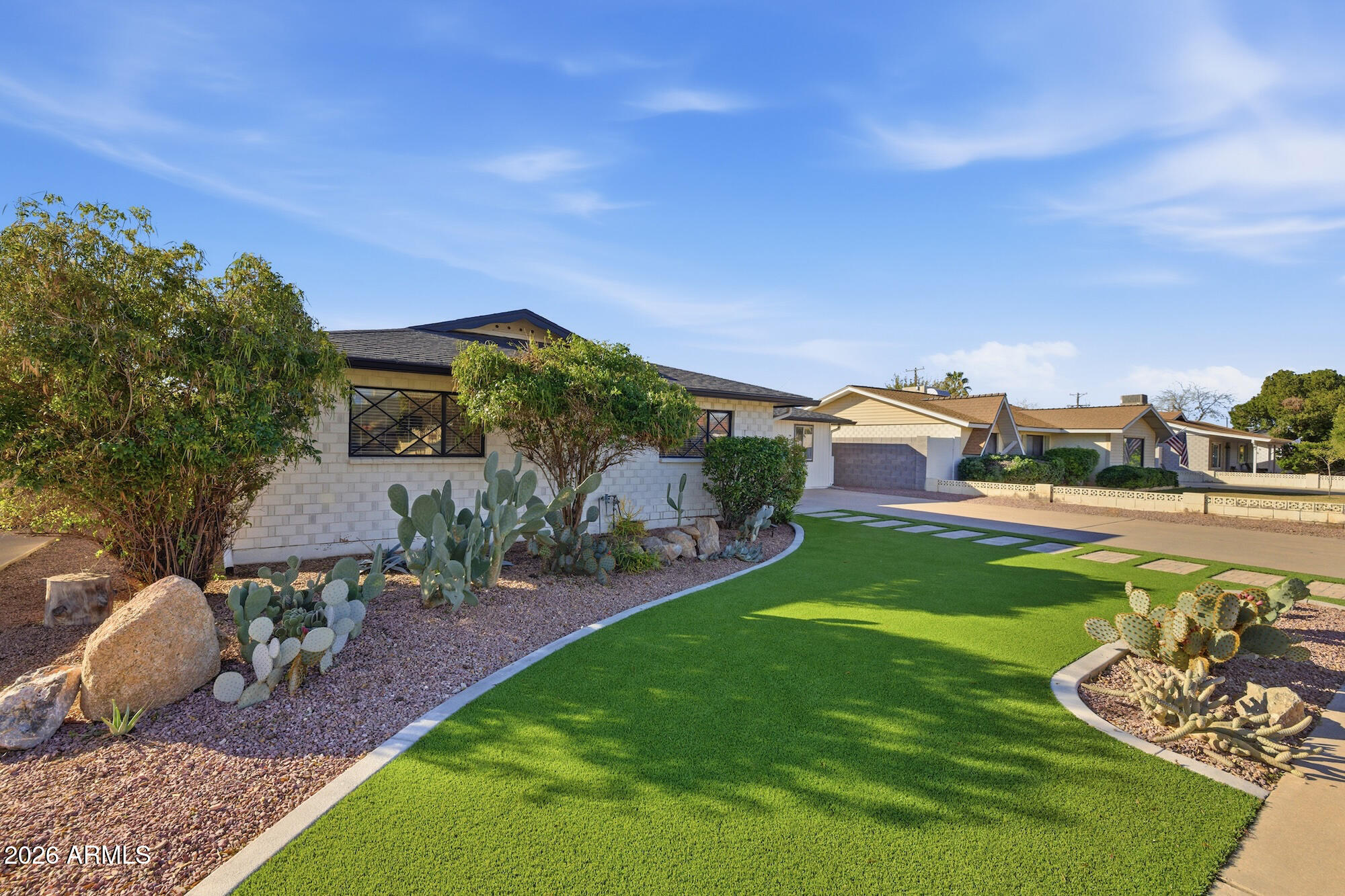 8335 E WELDON Avenue