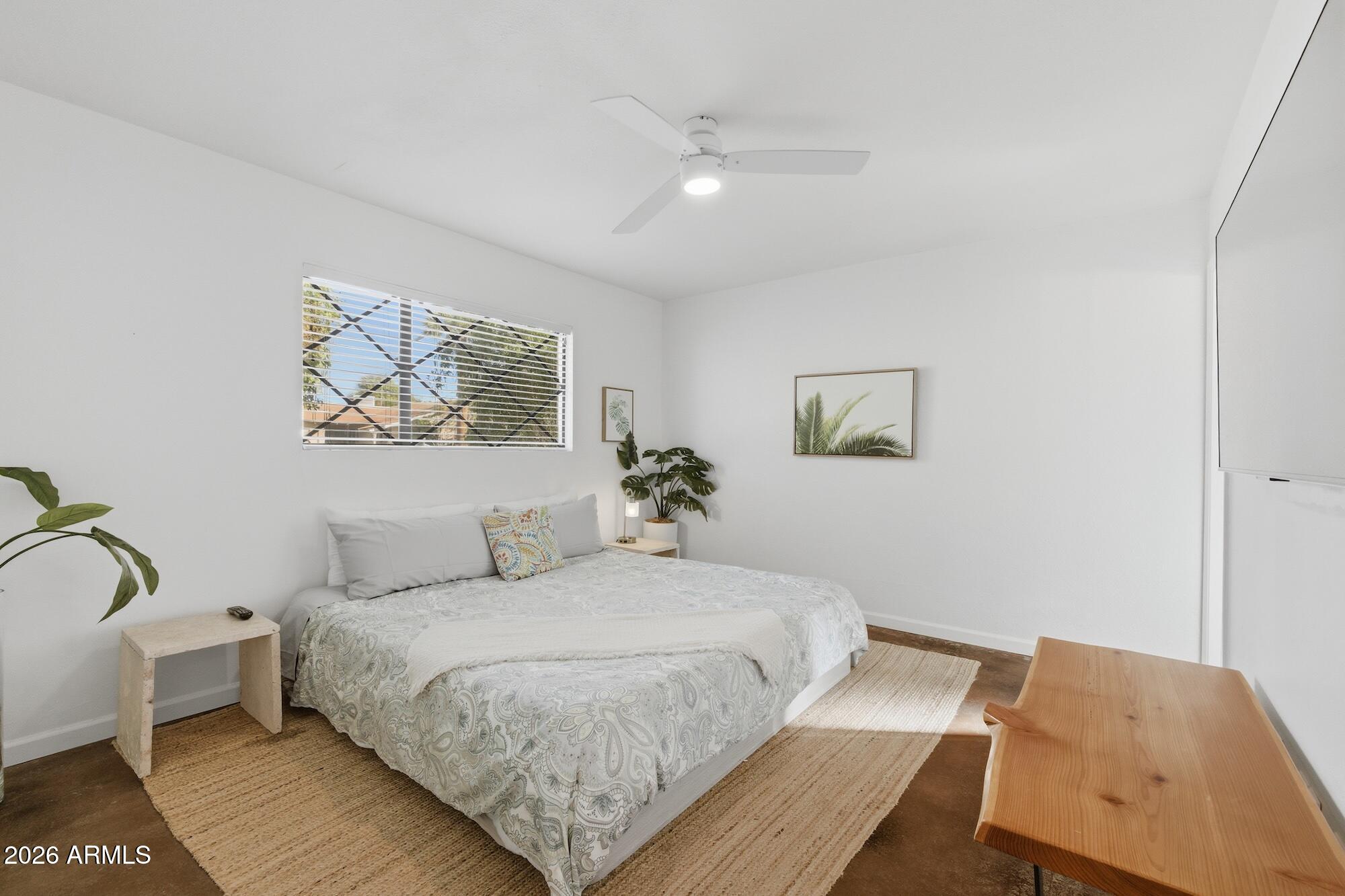 8335 E WELDON Avenue