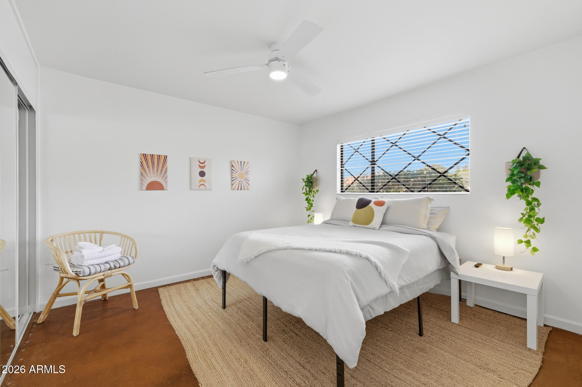 8335 E WELDON Avenue