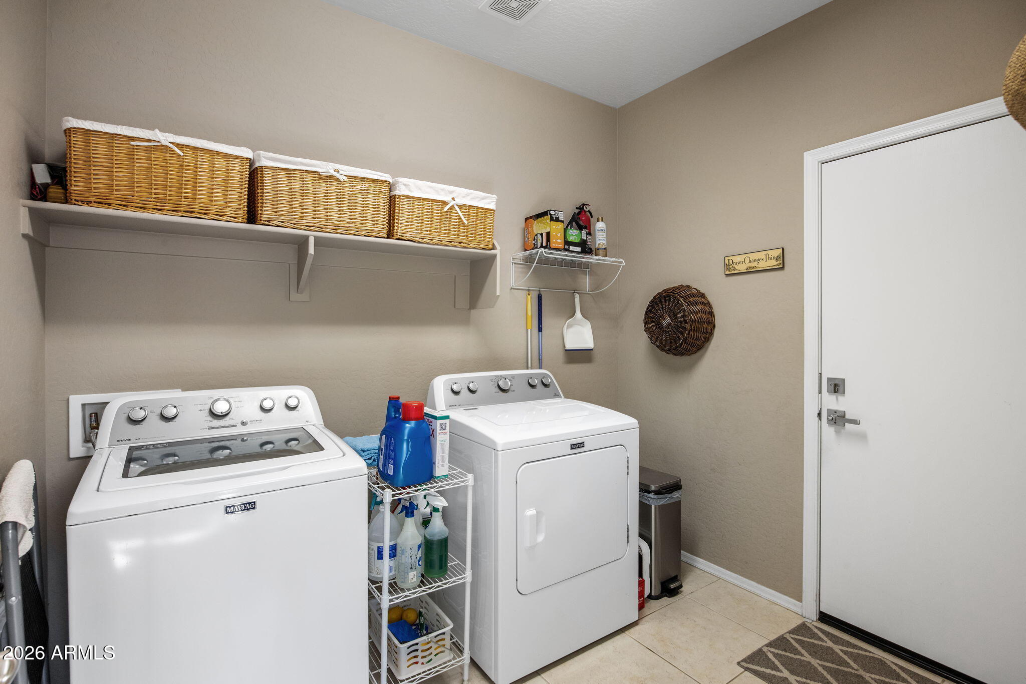 21442 E Saddle Court